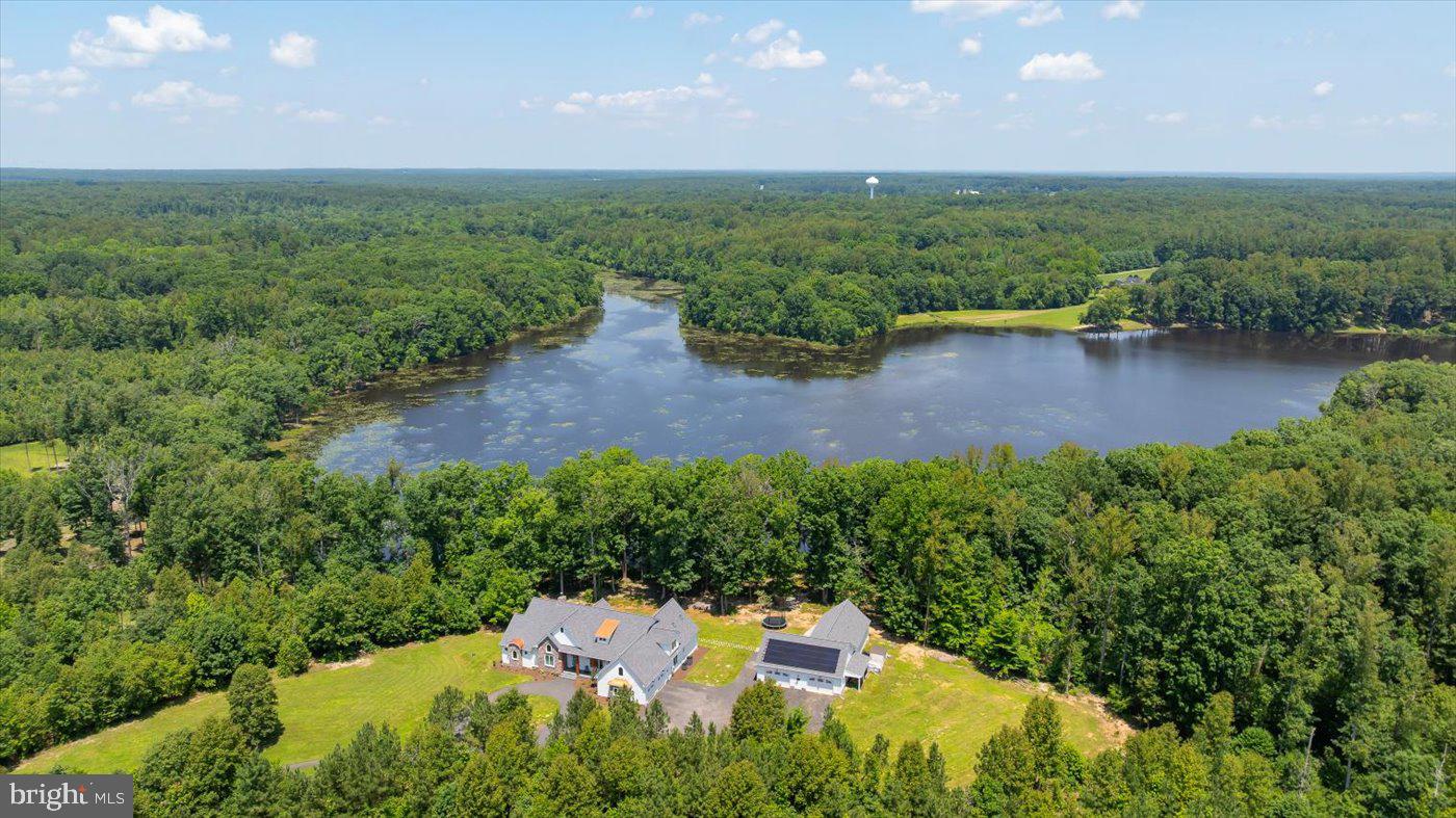 10815 DOWNTON AVE, SPOTSYLVANIA, Virginia 22553, 6 Bedrooms Bedrooms, ,4 BathroomsBathrooms,Residential,For sale,10815 DOWNTON AVE,VASP2033596 MLS # VASP2033596