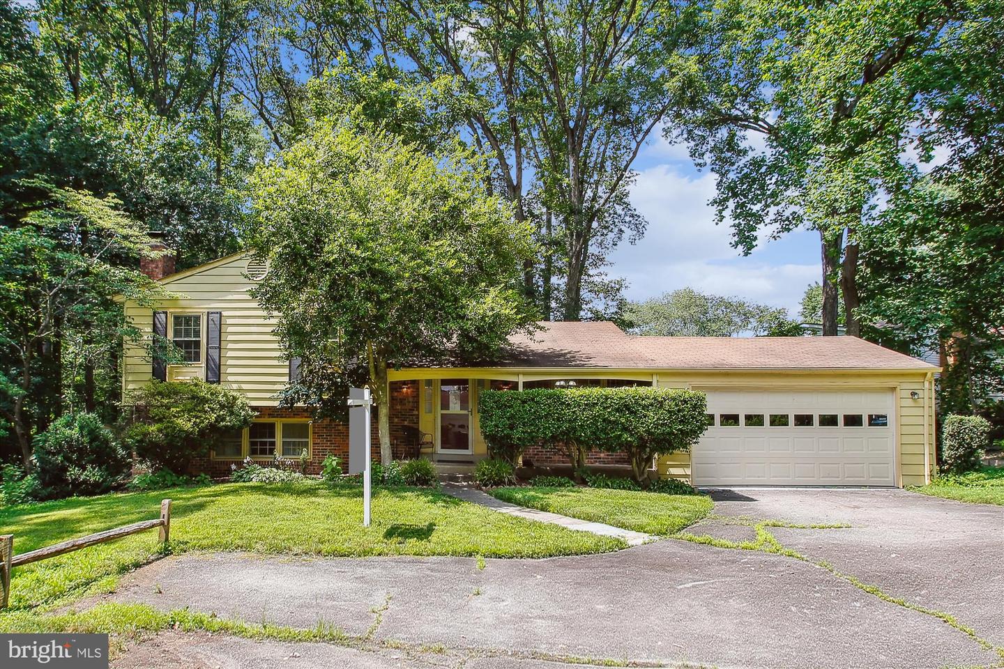 12060 WILLOWOOD DR, WOODBRIDGE, Virginia 22192, 4 Bedrooms Bedrooms, ,2 BathroomsBathrooms,Residential,For sale,12060 WILLOWOOD DR,VAPW2095948 MLS # VAPW2095948