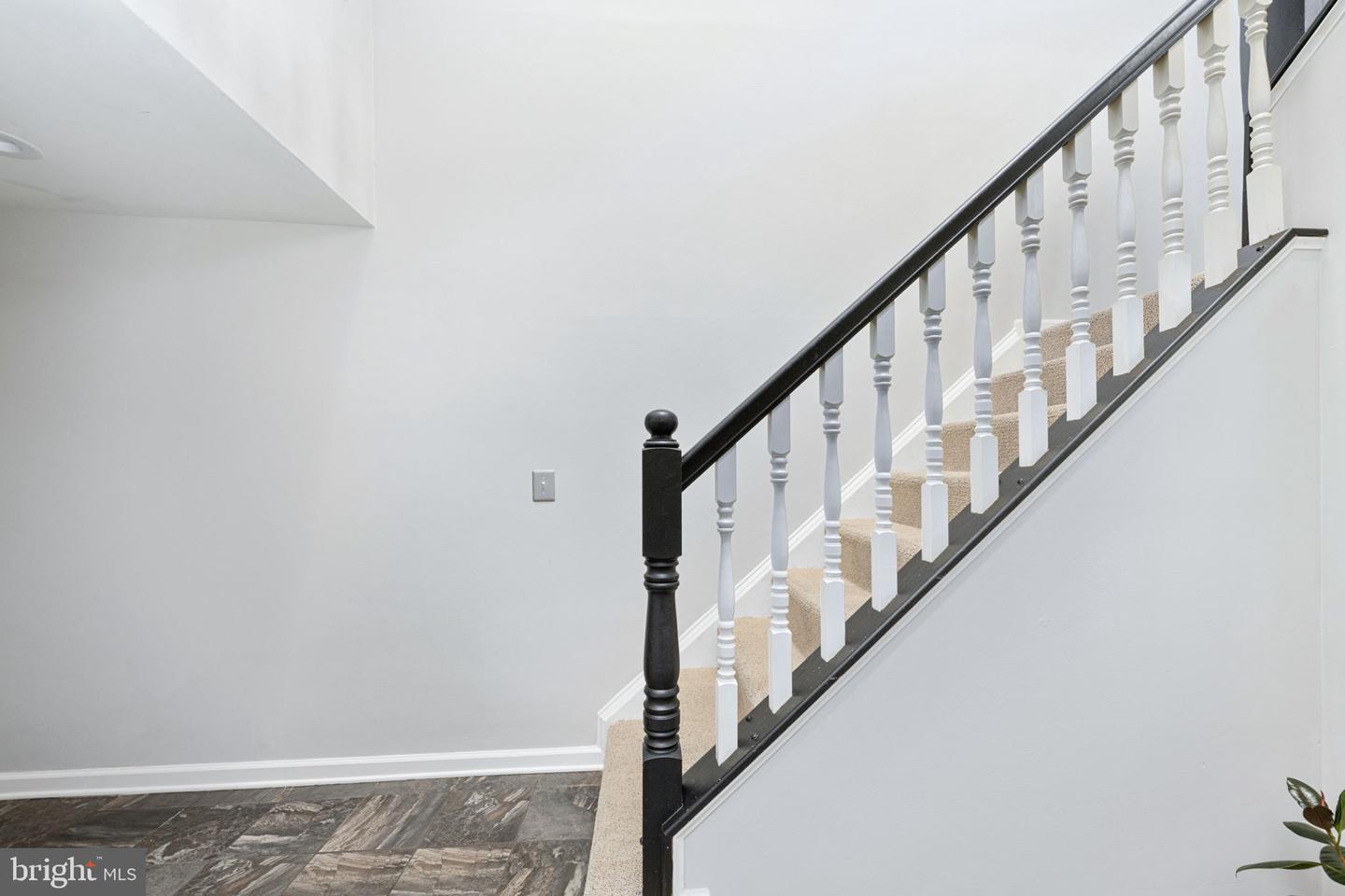 426 FORTRESS WAY, OCCOQUAN, Virginia 22125, 2 Bedrooms Bedrooms, ,2 BathroomsBathrooms,Residential,For sale,426 FORTRESS WAY,VAPW2096134 MLS # VAPW2096134