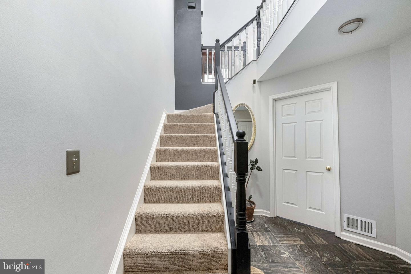 426 FORTRESS WAY, OCCOQUAN, Virginia 22125, 2 Bedrooms Bedrooms, ,2 BathroomsBathrooms,Residential,For sale,426 FORTRESS WAY,VAPW2096134 MLS # VAPW2096134