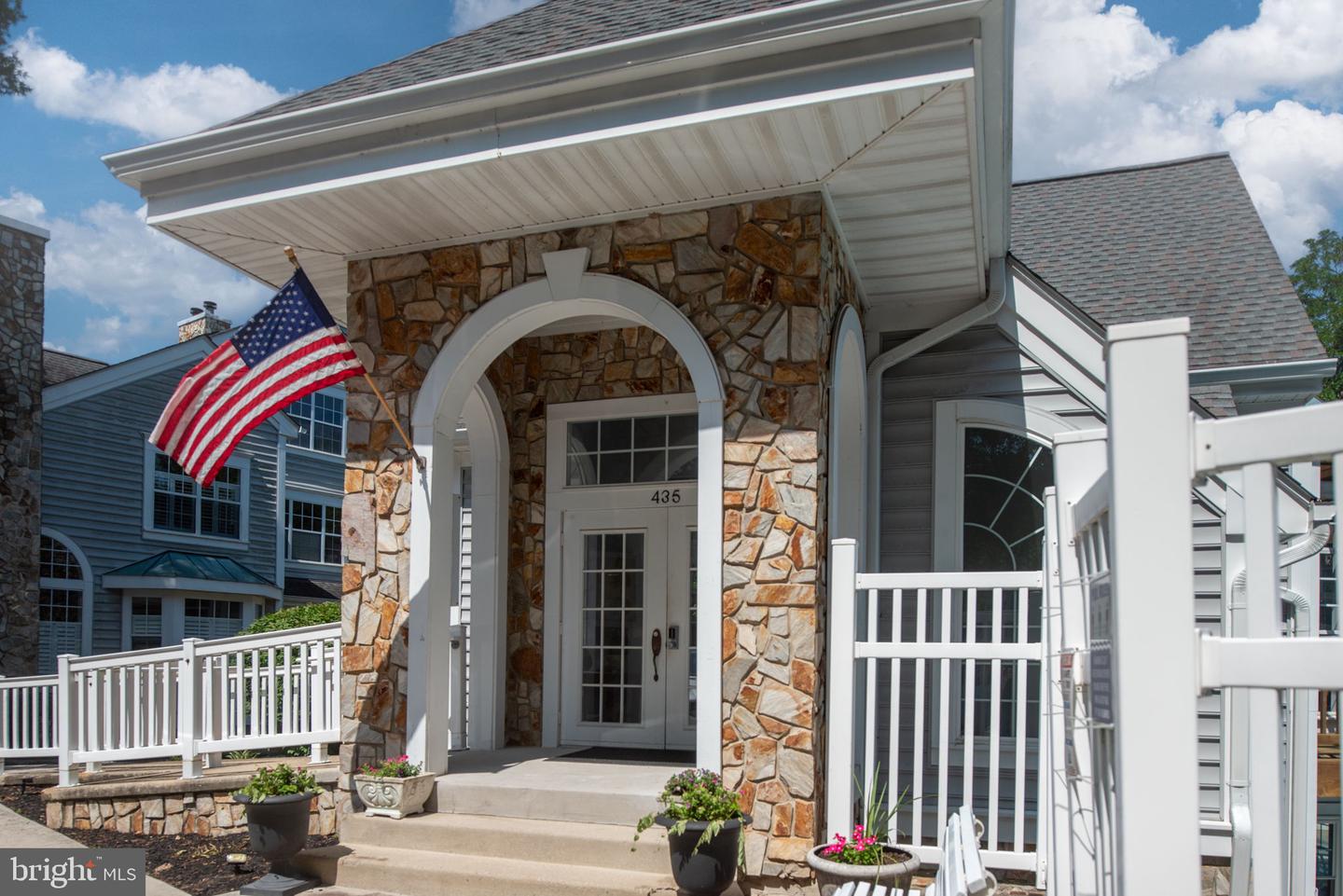 426 FORTRESS WAY, OCCOQUAN, Virginia 22125, 2 Bedrooms Bedrooms, ,2 BathroomsBathrooms,Residential,For sale,426 FORTRESS WAY,VAPW2096134 MLS # VAPW2096134