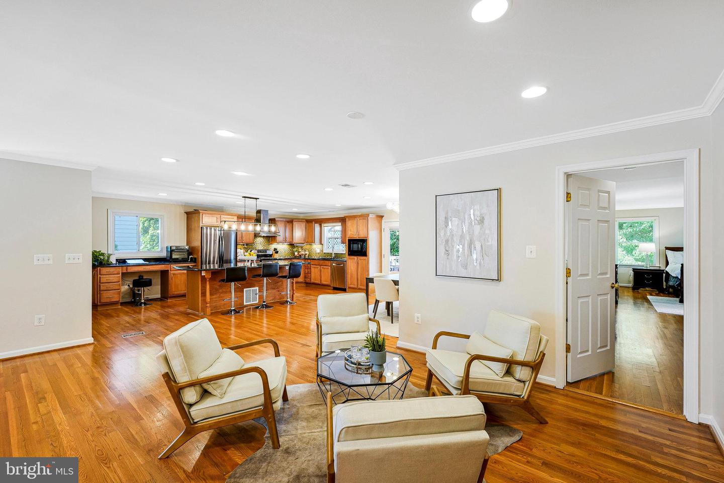 106 YEONAS DR SE, VIENNA, Virginia 22180, 5 Bedrooms Bedrooms, 6 Rooms Rooms,4 BathroomsBathrooms,Residential,For sale,106 YEONAS DR SE,VAFX2245080 MLS # VAFX2245080
