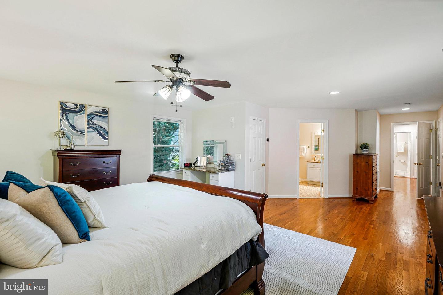106 YEONAS DR SE, VIENNA, Virginia 22180, 5 Bedrooms Bedrooms, 6 Rooms Rooms,4 BathroomsBathrooms,Residential,For sale,106 YEONAS DR SE,VAFX2245080 MLS # VAFX2245080