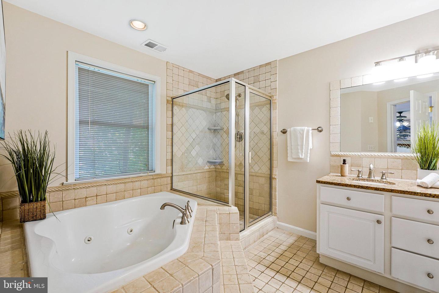 106 YEONAS DR SE, VIENNA, Virginia 22180, 5 Bedrooms Bedrooms, 6 Rooms Rooms,4 BathroomsBathrooms,Residential,For sale,106 YEONAS DR SE,VAFX2245080 MLS # VAFX2245080