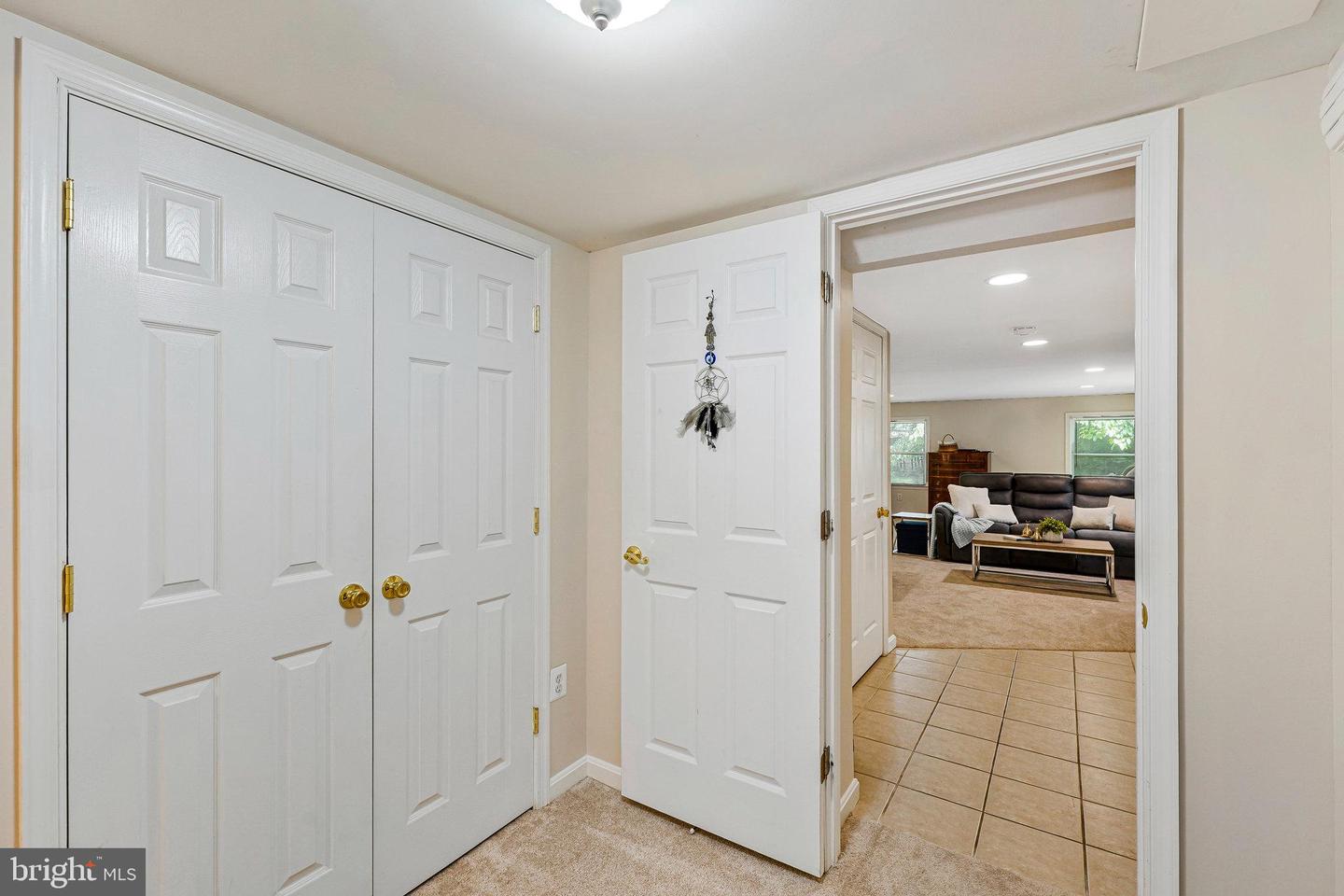 106 YEONAS DR SE, VIENNA, Virginia 22180, 5 Bedrooms Bedrooms, 6 Rooms Rooms,4 BathroomsBathrooms,Residential,For sale,106 YEONAS DR SE,VAFX2245080 MLS # VAFX2245080