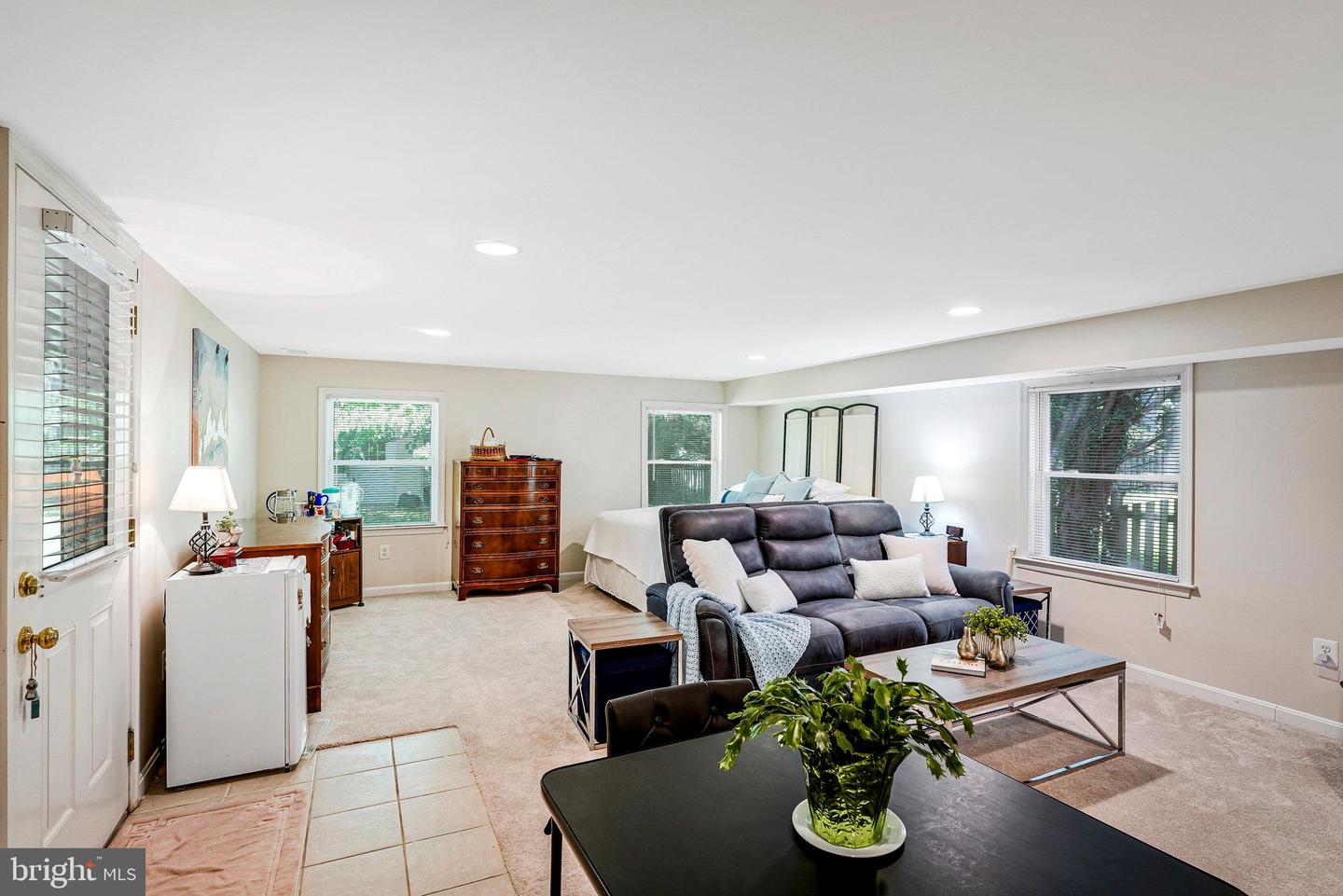 106 YEONAS DR SE, VIENNA, Virginia 22180, 5 Bedrooms Bedrooms, 6 Rooms Rooms,4 BathroomsBathrooms,Residential,For sale,106 YEONAS DR SE,VAFX2245080 MLS # VAFX2245080