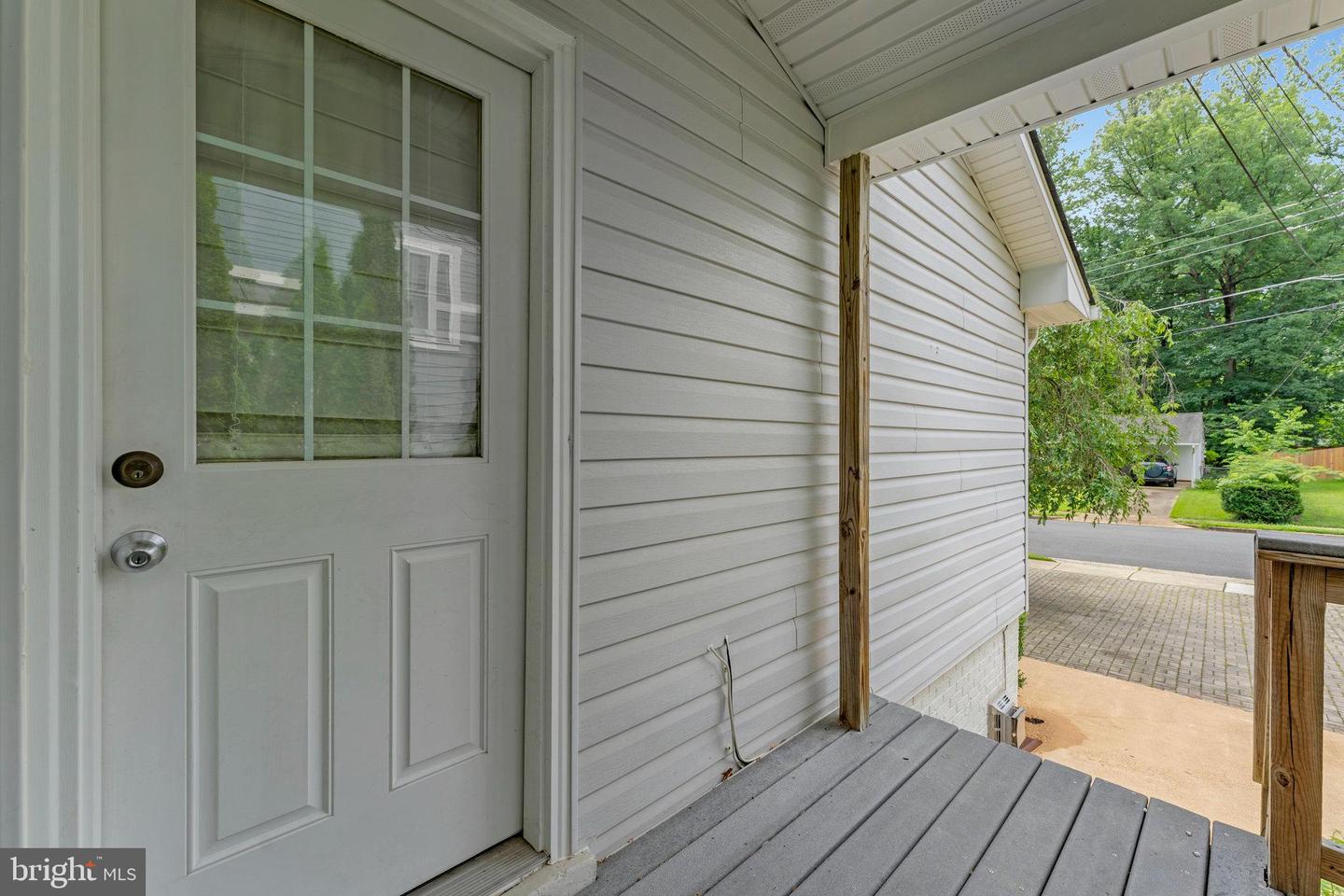 106 YEONAS DR SE, VIENNA, Virginia 22180, 5 Bedrooms Bedrooms, 6 Rooms Rooms,4 BathroomsBathrooms,Residential,For sale,106 YEONAS DR SE,VAFX2245080 MLS # VAFX2245080
