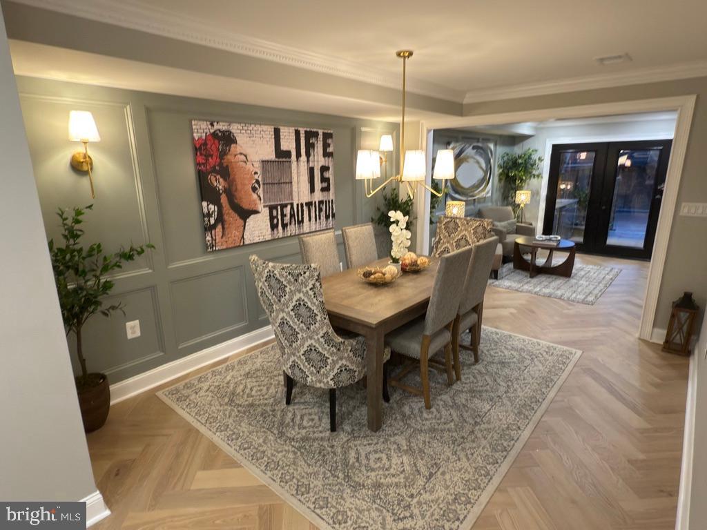 422 11TH ST SE, WASHINGTON, District Of Columbia 20003, 3 Bedrooms Bedrooms, ,2 BathroomsBathrooms,Residential,For sale,422 11TH ST SE,DCDC2203930 MLS # DCDC2203930