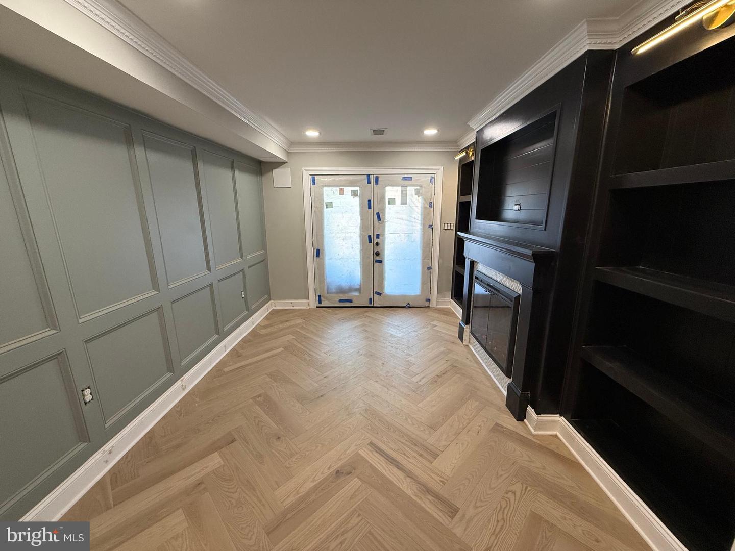 422 11TH ST SE, WASHINGTON, District Of Columbia 20003, 3 Bedrooms Bedrooms, ,2 BathroomsBathrooms,Residential,For sale,422 11TH ST SE,DCDC2203930 MLS # DCDC2203930