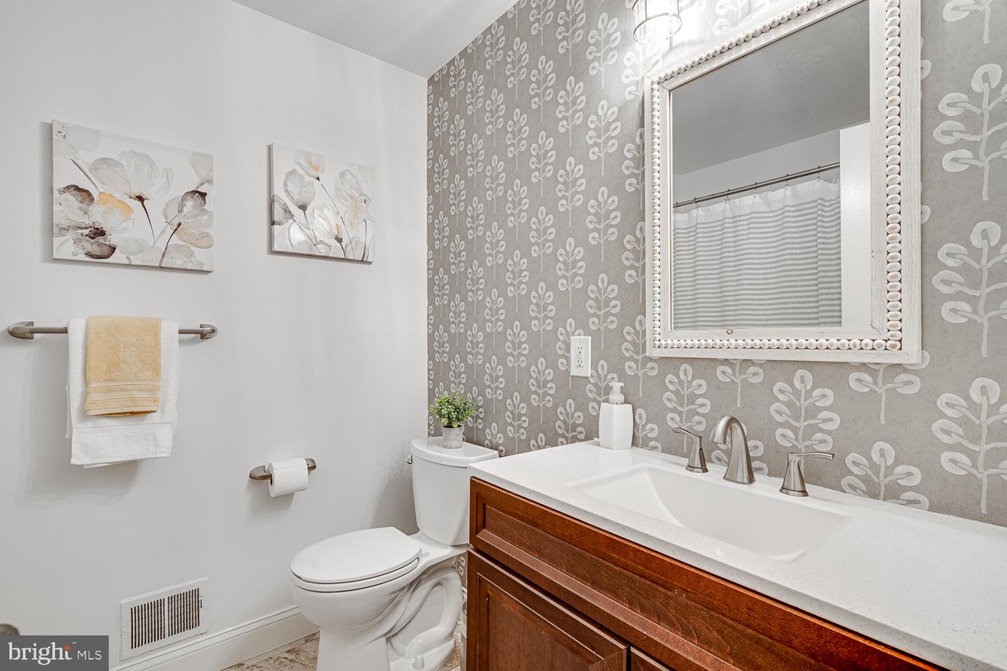 10197 WAVELL RD, FAIRFAX, Virginia 22032, 4 Bedrooms Bedrooms, ,3 BathroomsBathrooms,Residential,For sale,10197 WAVELL RD,VAFX2245286 MLS # VAFX2245286