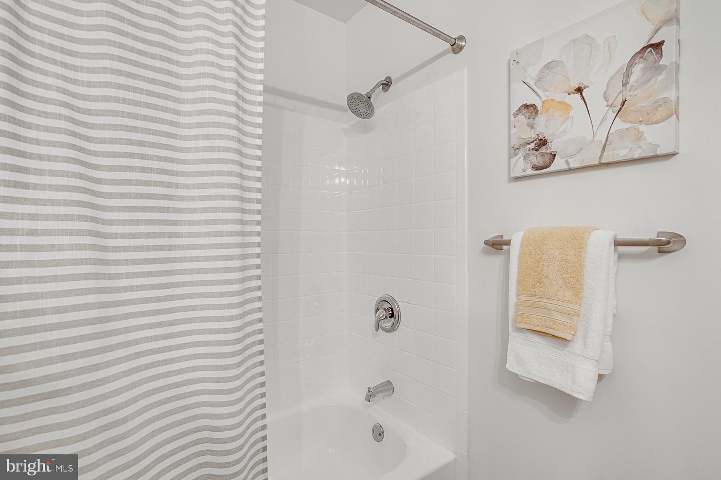 10197 WAVELL RD, FAIRFAX, Virginia 22032, 4 Bedrooms Bedrooms, ,3 BathroomsBathrooms,Residential,For sale,10197 WAVELL RD,VAFX2245286 MLS # VAFX2245286