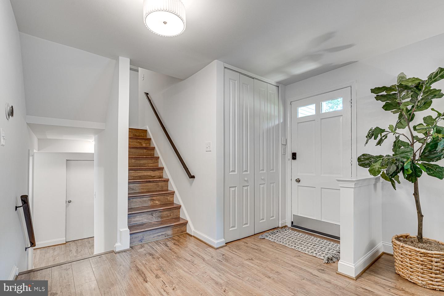 10197 WAVELL RD, FAIRFAX, Virginia 22032, 4 Bedrooms Bedrooms, ,3 BathroomsBathrooms,Residential,For sale,10197 WAVELL RD,VAFX2245286 MLS # VAFX2245286