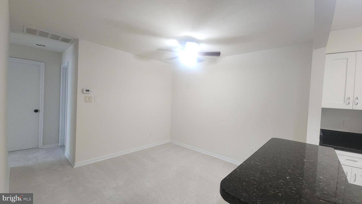 7705 LAFAYETTE FOREST DR #77, ANNANDALE, Virginia 22003, 2 Bedrooms Bedrooms, ,2 BathroomsBathrooms,Residential,For sale,7705 LAFAYETTE FOREST DR #77,VAFX2245540 MLS # VAFX2245540