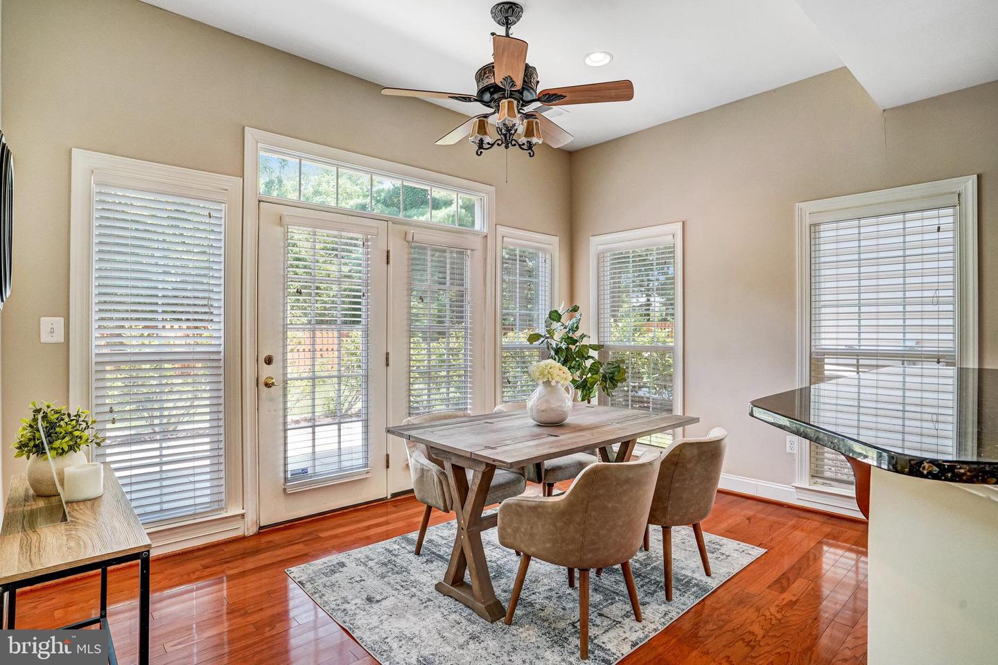 5968 MANORVIEW WAY, ALEXANDRIA, Virginia 22315, 4 Bedrooms Bedrooms, ,3 BathroomsBathrooms,Residential,For sale,5968 MANORVIEW WAY,VAFX2245582 MLS # VAFX2245582