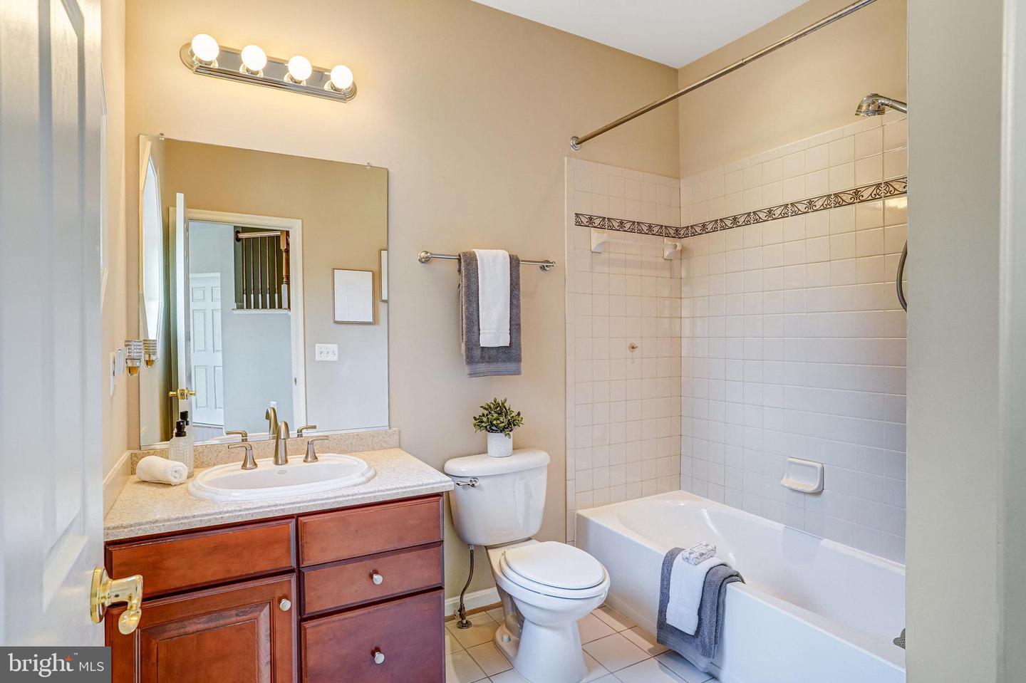 5968 MANORVIEW WAY, ALEXANDRIA, Virginia 22315, 4 Bedrooms Bedrooms, ,3 BathroomsBathrooms,Residential,For sale,5968 MANORVIEW WAY,VAFX2245582 MLS # VAFX2245582