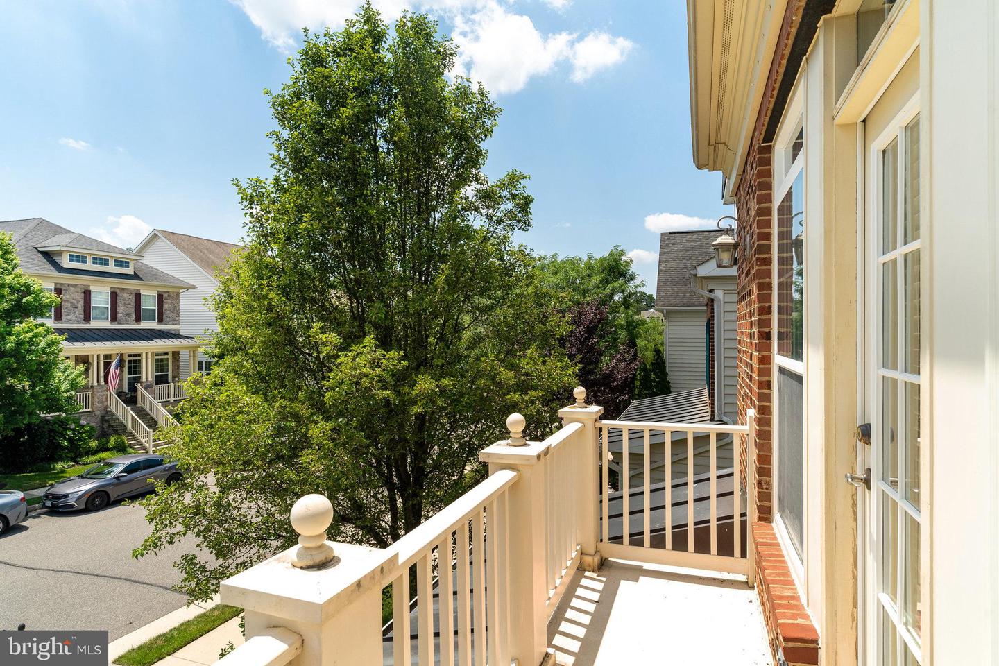 5968 MANORVIEW WAY, ALEXANDRIA, Virginia 22315, 4 Bedrooms Bedrooms, ,3 BathroomsBathrooms,Residential,For sale,5968 MANORVIEW WAY,VAFX2245582 MLS # VAFX2245582