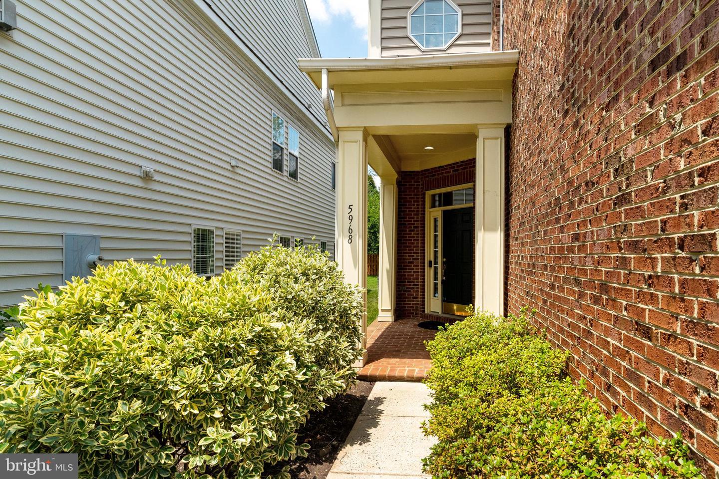 5968 MANORVIEW WAY, ALEXANDRIA, Virginia 22315, 4 Bedrooms Bedrooms, ,3 BathroomsBathrooms,Residential,For sale,5968 MANORVIEW WAY,VAFX2245582 MLS # VAFX2245582