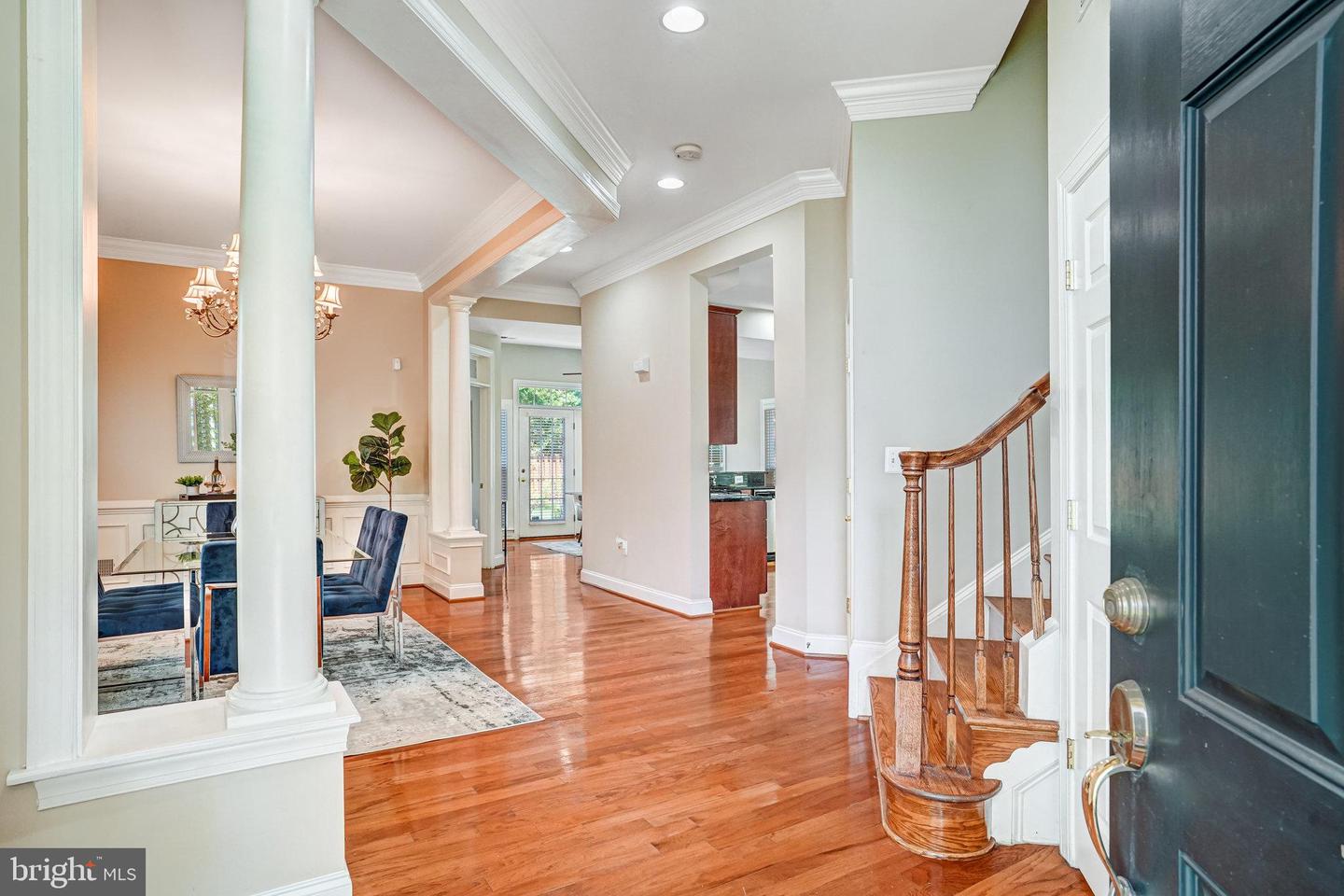 5968 MANORVIEW WAY, ALEXANDRIA, Virginia 22315, 4 Bedrooms Bedrooms, ,3 BathroomsBathrooms,Residential,For sale,5968 MANORVIEW WAY,VAFX2245582 MLS # VAFX2245582
