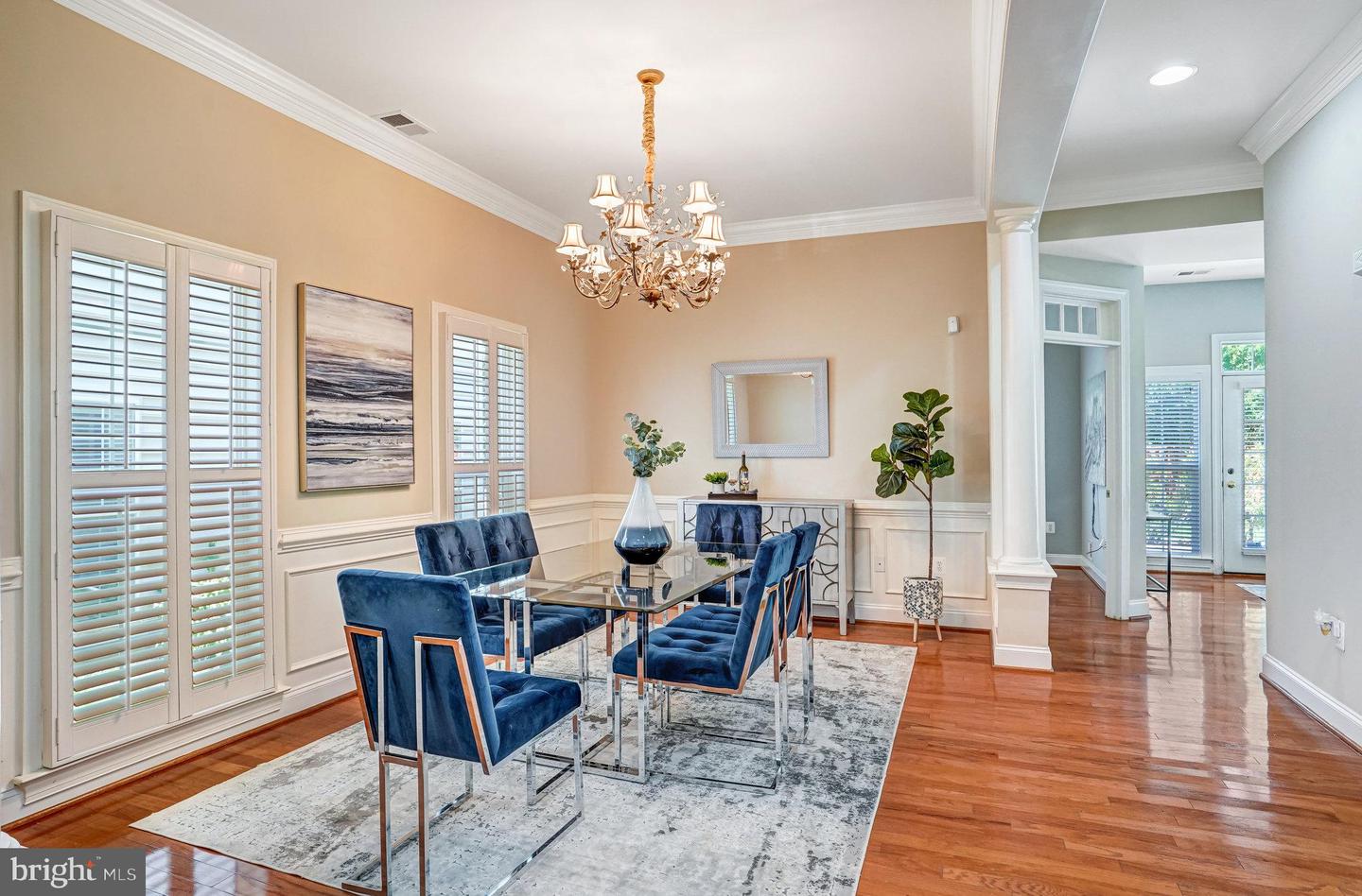 5968 MANORVIEW WAY, ALEXANDRIA, Virginia 22315, 4 Bedrooms Bedrooms, ,3 BathroomsBathrooms,Residential,For sale,5968 MANORVIEW WAY,VAFX2245582 MLS # VAFX2245582