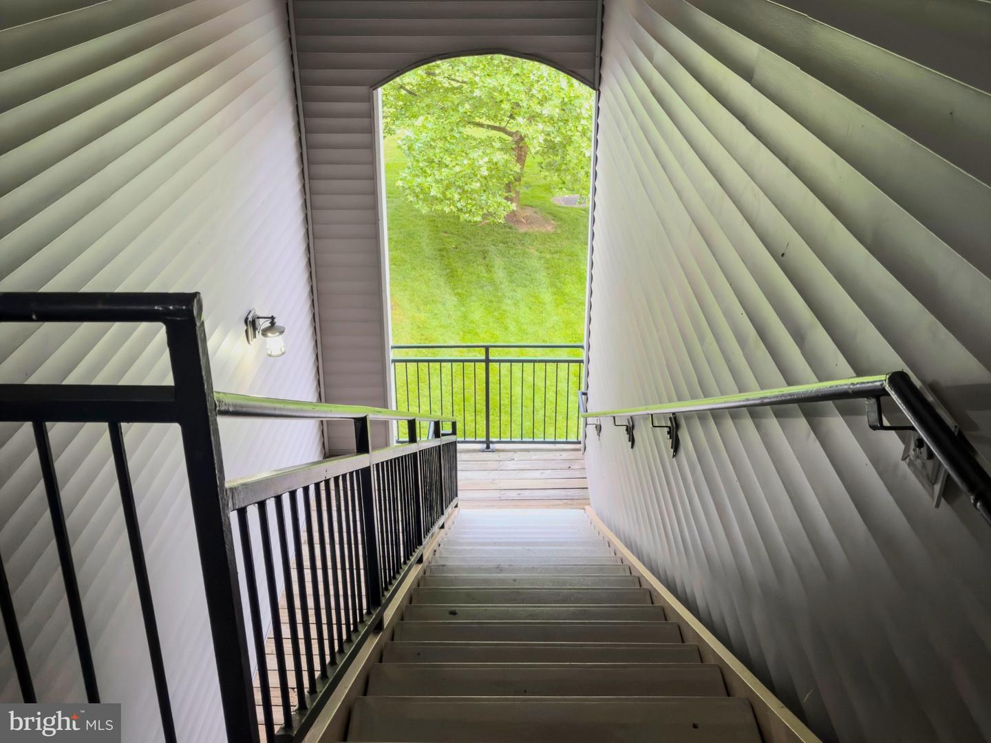 46630 DRYSDALE TER #303, STERLING, Virginia 20165, 2 Bedrooms Bedrooms, ,2 BathroomsBathrooms,Residential,For sale,46630 DRYSDALE TER #303,VALO2098746 MLS # VALO2098746