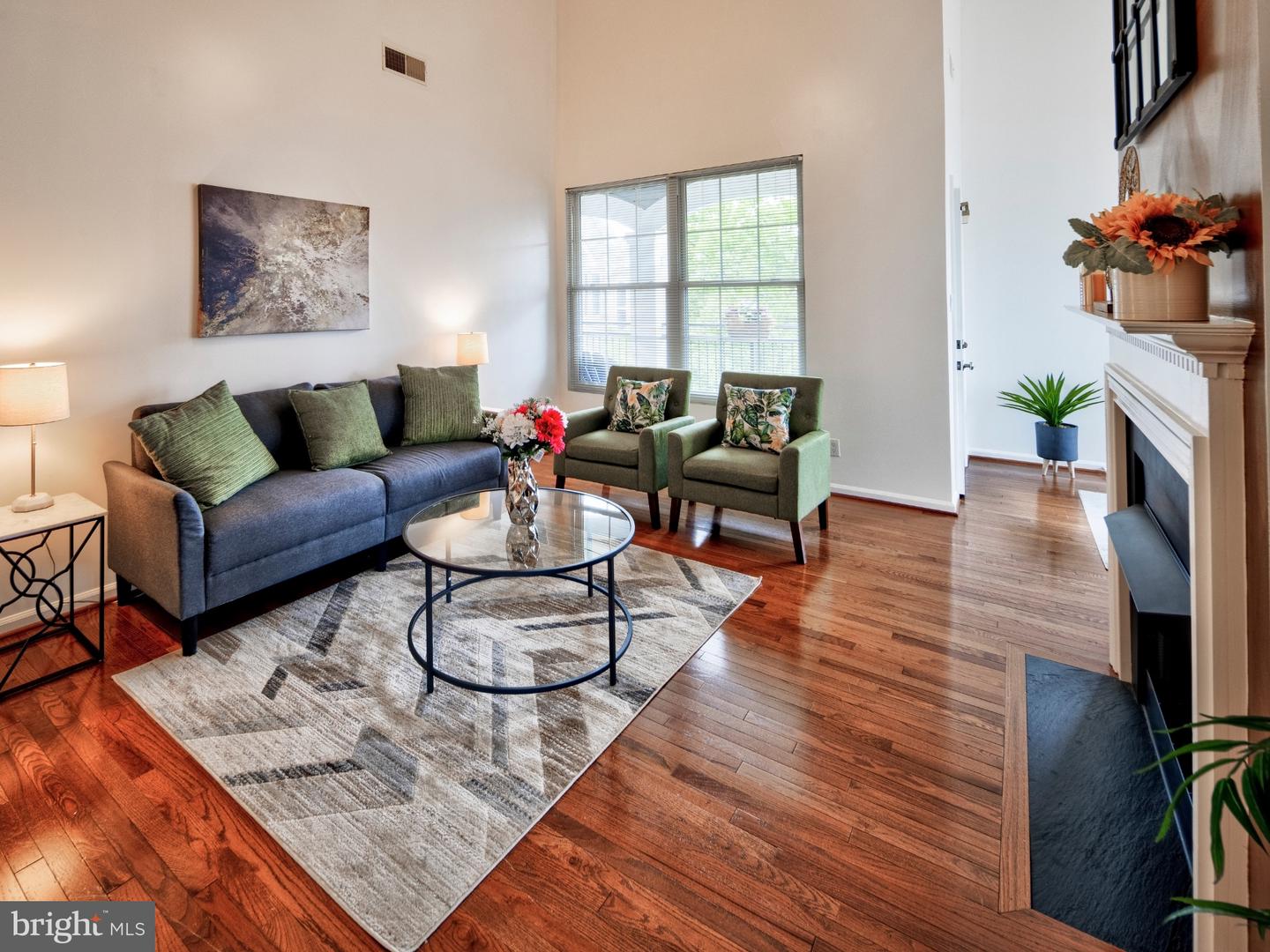 46630 DRYSDALE TER #303, STERLING, Virginia 20165, 2 Bedrooms Bedrooms, ,2 BathroomsBathrooms,Residential,For sale,46630 DRYSDALE TER #303,VALO2098746 MLS # VALO2098746