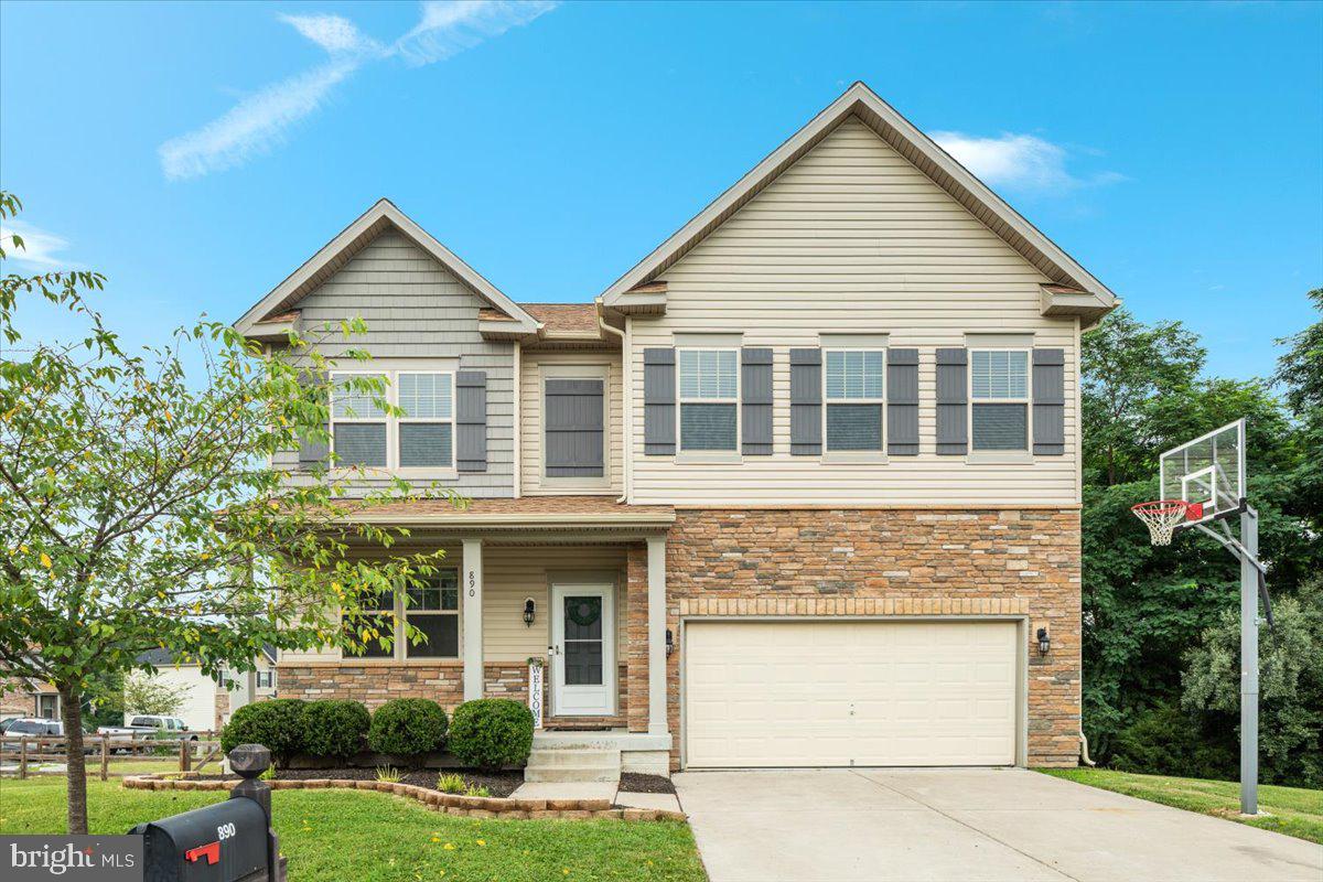 890 SHADOWS DR, FRONT ROYAL, Virginia 22630, 5 Bedrooms Bedrooms, ,3 BathroomsBathrooms,Residential,For sale,890 SHADOWS DR,VAWR2011392 MLS # VAWR2011392