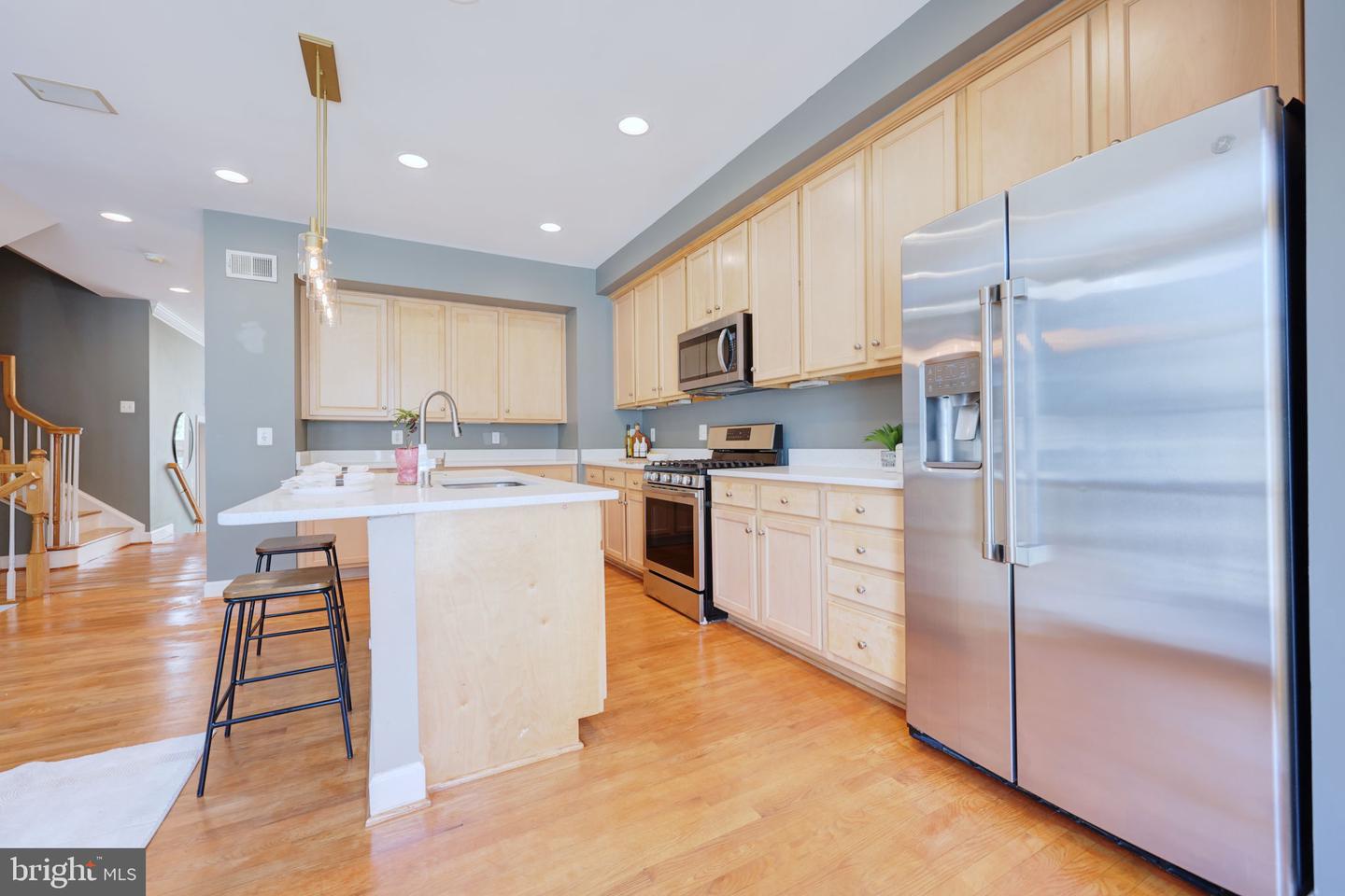 704 VESTAL ST, WOODBRIDGE, Virginia 22191, 3 Bedrooms Bedrooms, ,2 BathroomsBathrooms,Residential,For sale,704 VESTAL ST,VAPW2096494 MLS # VAPW2096494