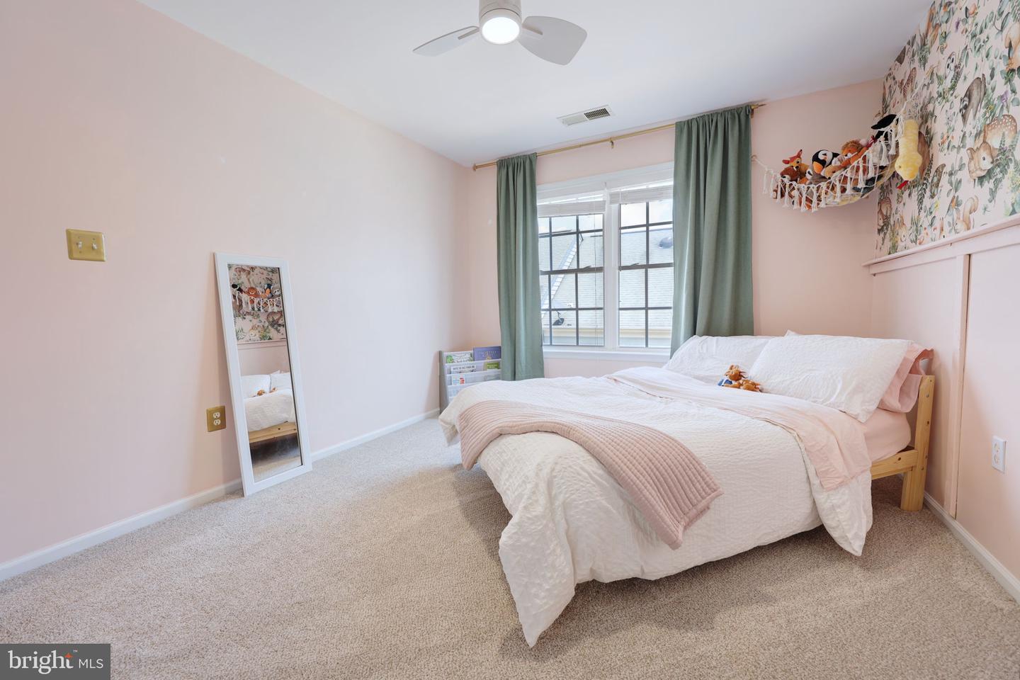 704 VESTAL ST, WOODBRIDGE, Virginia 22191, 3 Bedrooms Bedrooms, ,2 BathroomsBathrooms,Residential,For sale,704 VESTAL ST,VAPW2096494 MLS # VAPW2096494