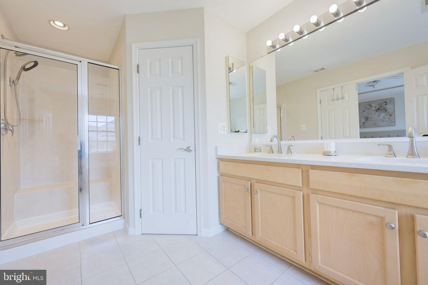 704 VESTAL ST, WOODBRIDGE, Virginia 22191, 3 Bedrooms Bedrooms, ,2 BathroomsBathrooms,Residential,For sale,704 VESTAL ST,VAPW2096494 MLS # VAPW2096494