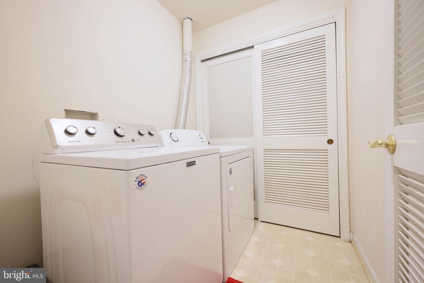 704 VESTAL ST, WOODBRIDGE, Virginia 22191, 3 Bedrooms Bedrooms, ,2 BathroomsBathrooms,Residential,For sale,704 VESTAL ST,VAPW2096494 MLS # VAPW2096494