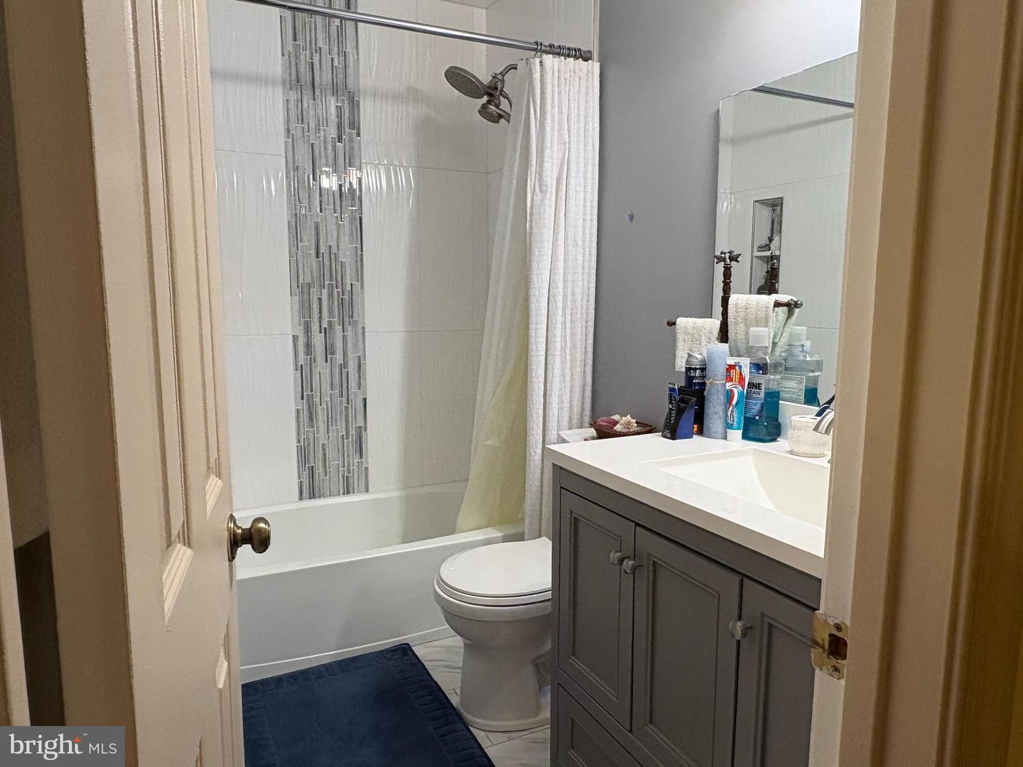 5930 LANGTON DR, FRANCONIA, Virginia 22310, 3 Bedrooms Bedrooms, ,3 BathroomsBathrooms,Residential,For sale,5930 LANGTON DR,VAFX2246138 MLS # VAFX2246138