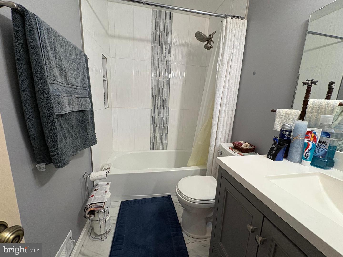 5930 LANGTON DR, FRANCONIA, Virginia 22310, 3 Bedrooms Bedrooms, ,3 BathroomsBathrooms,Residential,For sale,5930 LANGTON DR,VAFX2246138 MLS # VAFX2246138