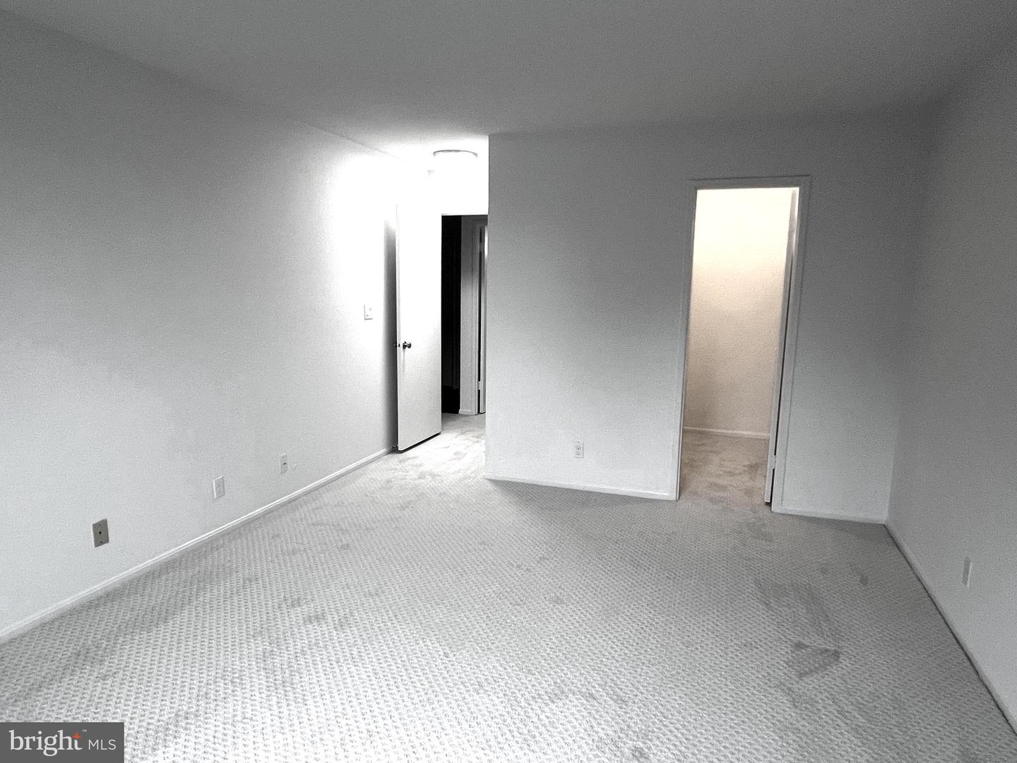 8350 GREENSBORO DR #218, MCLEAN, Virginia 22102, 1 Bedroom Bedrooms, 1 Room Rooms,1 BathroomBathrooms,Residential,For sale,8350 GREENSBORO DR #218,VAFX2246148 MLS # VAFX2246148