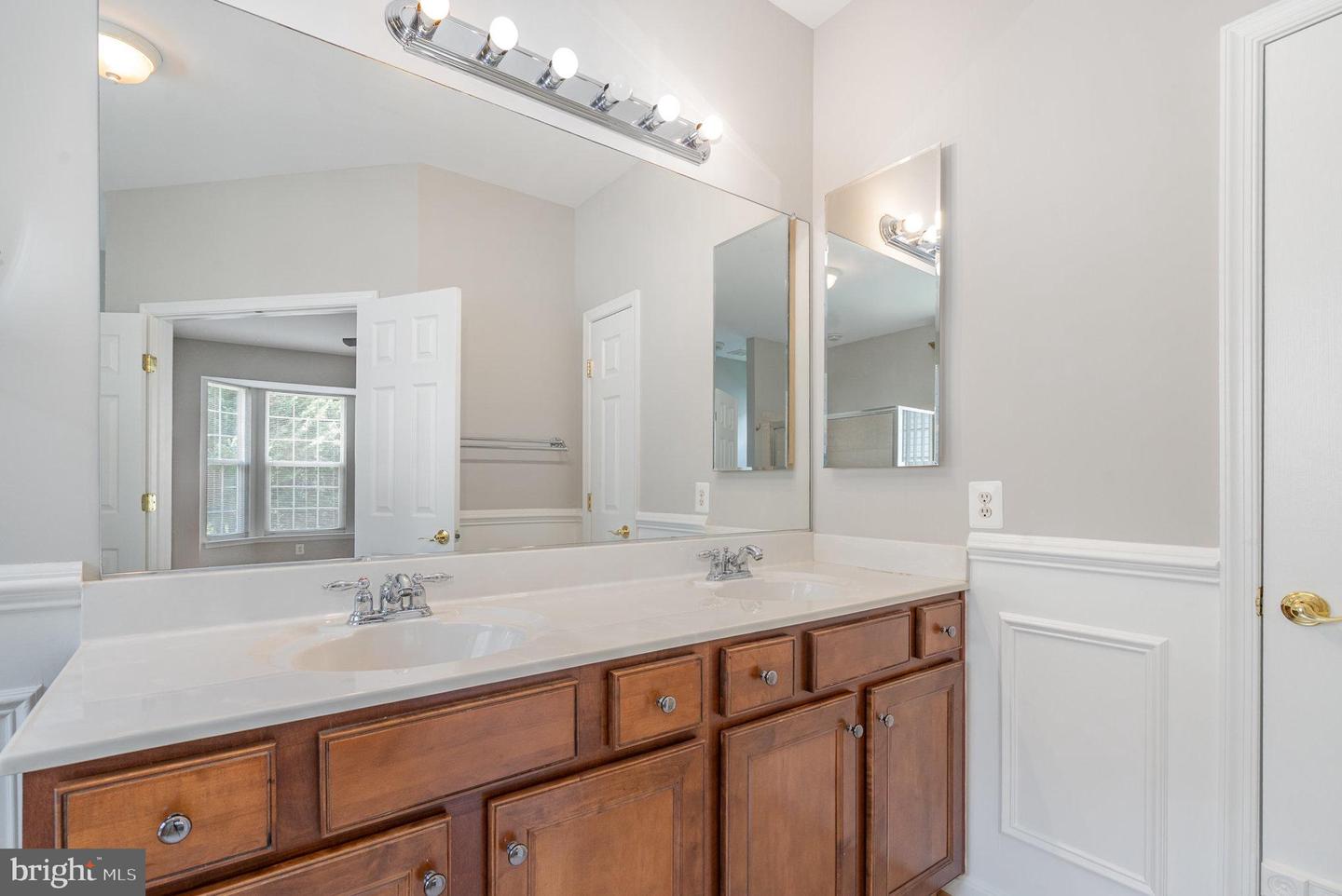 16073 DANCING LEAF PL, DUMFRIES, Virginia 22025, 3 Bedrooms Bedrooms, ,2 BathroomsBathrooms,Residential,For sale,16073 DANCING LEAF PL,VAPW2096632 MLS # VAPW2096632
