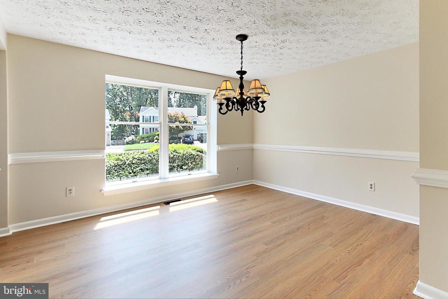 5509 YELLOW RAIL CT, FAIRFAX, Virginia 22032, 5 Bedrooms Bedrooms, ,3 BathroomsBathrooms,Residential,For sale,5509 YELLOW RAIL CT,VAFX2246474 MLS # VAFX2246474