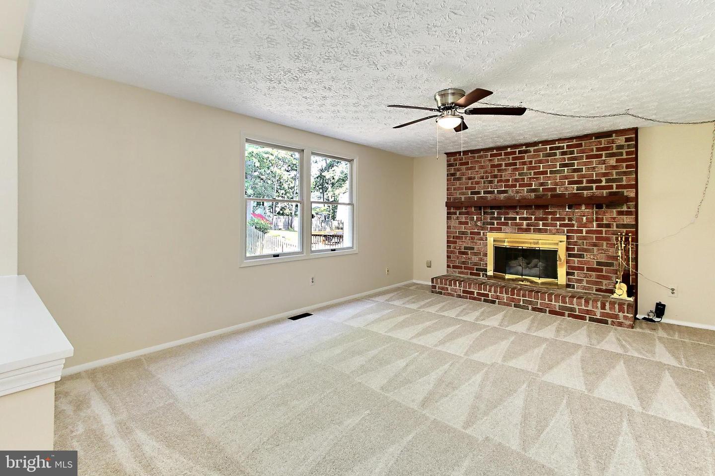 5509 YELLOW RAIL CT, FAIRFAX, Virginia 22032, 5 Bedrooms Bedrooms, ,3 BathroomsBathrooms,Residential,For sale,5509 YELLOW RAIL CT,VAFX2246474 MLS # VAFX2246474