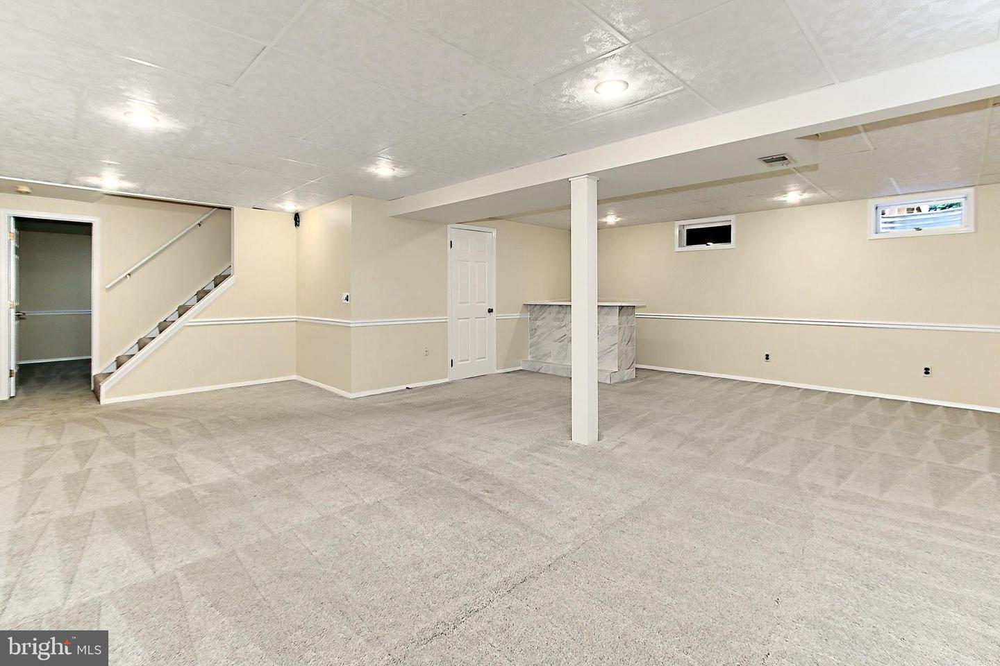 5509 YELLOW RAIL CT, FAIRFAX, Virginia 22032, 5 Bedrooms Bedrooms, ,3 BathroomsBathrooms,Residential,For sale,5509 YELLOW RAIL CT,VAFX2246474 MLS # VAFX2246474