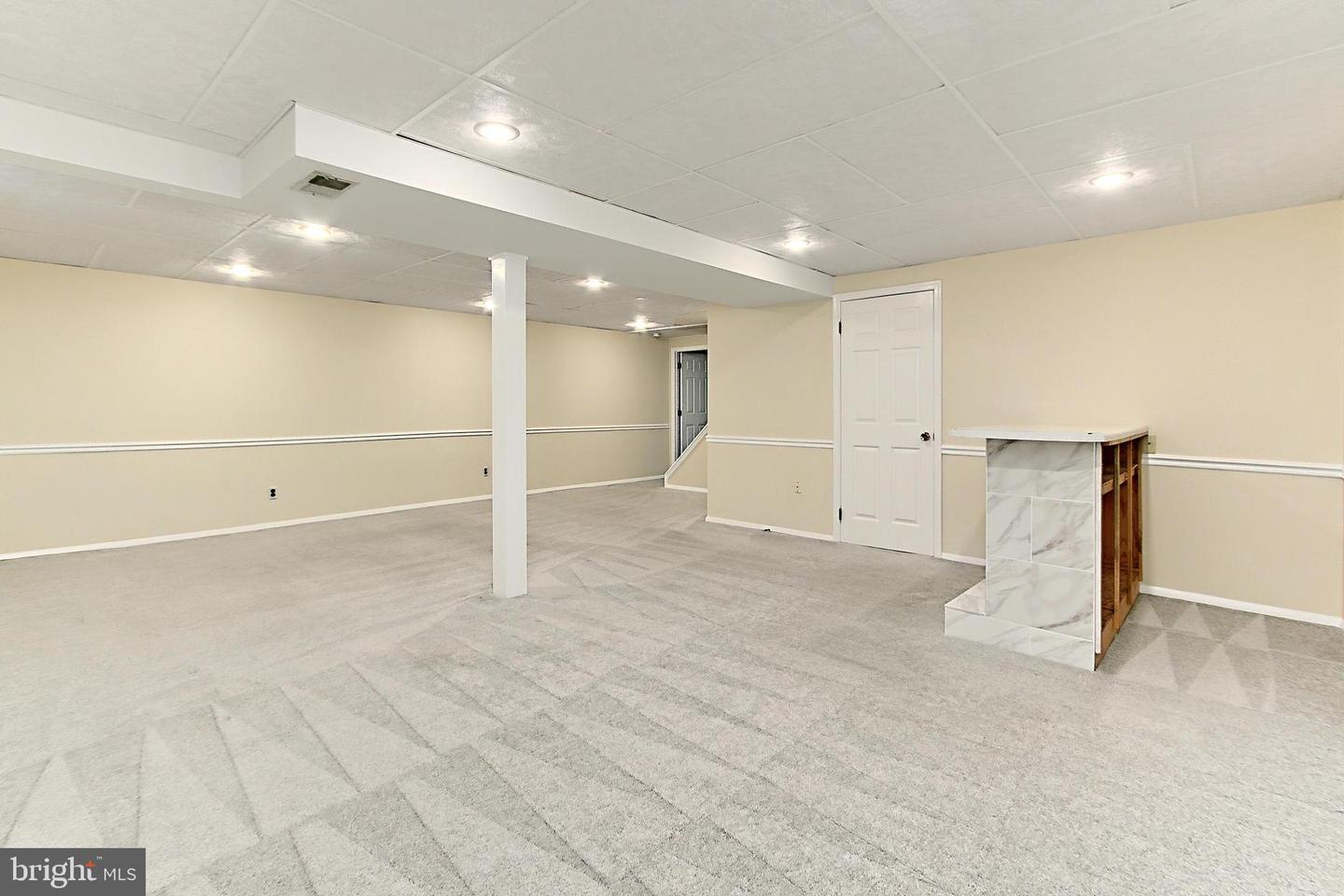 5509 YELLOW RAIL CT, FAIRFAX, Virginia 22032, 5 Bedrooms Bedrooms, ,3 BathroomsBathrooms,Residential,For sale,5509 YELLOW RAIL CT,VAFX2246474 MLS # VAFX2246474