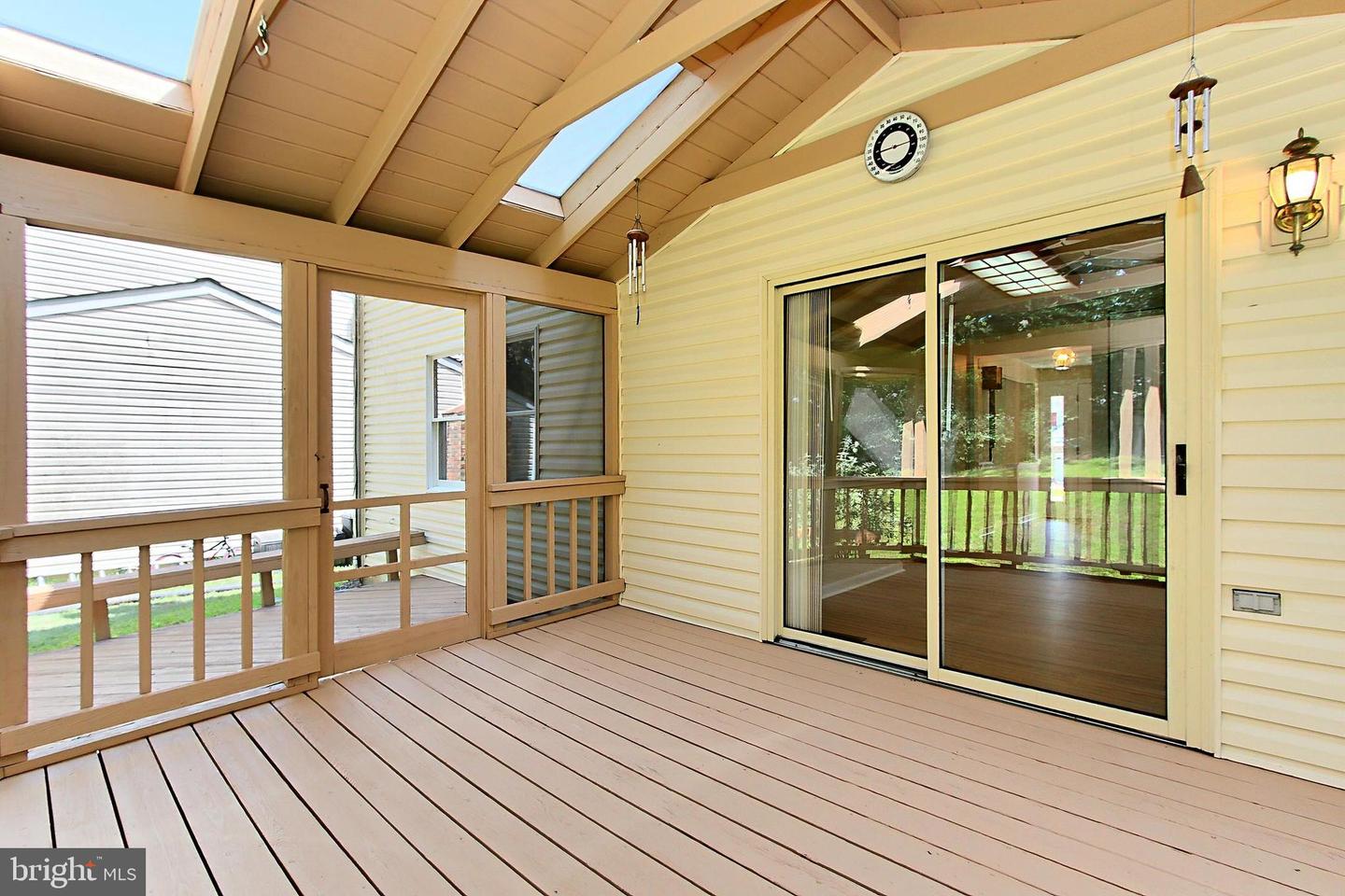 5509 YELLOW RAIL CT, FAIRFAX, Virginia 22032, 5 Bedrooms Bedrooms, ,3 BathroomsBathrooms,Residential,For sale,5509 YELLOW RAIL CT,VAFX2246474 MLS # VAFX2246474