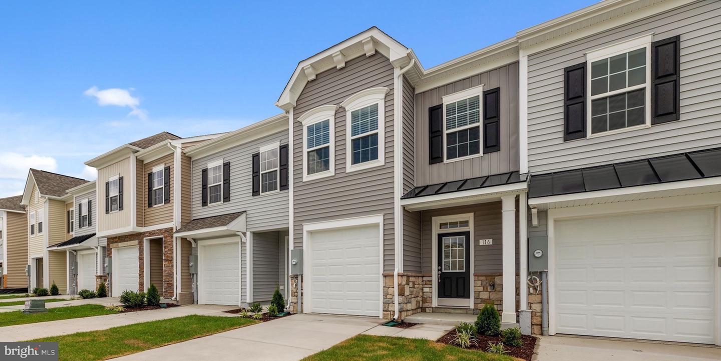 116 COPELEY CIR, WINCHESTER, Virginia 22602, 3 Bedrooms Bedrooms, ,2 BathroomsBathrooms,Residential,For sale,116 COPELEY CIR,VAFV2034776 MLS # VAFV2034776