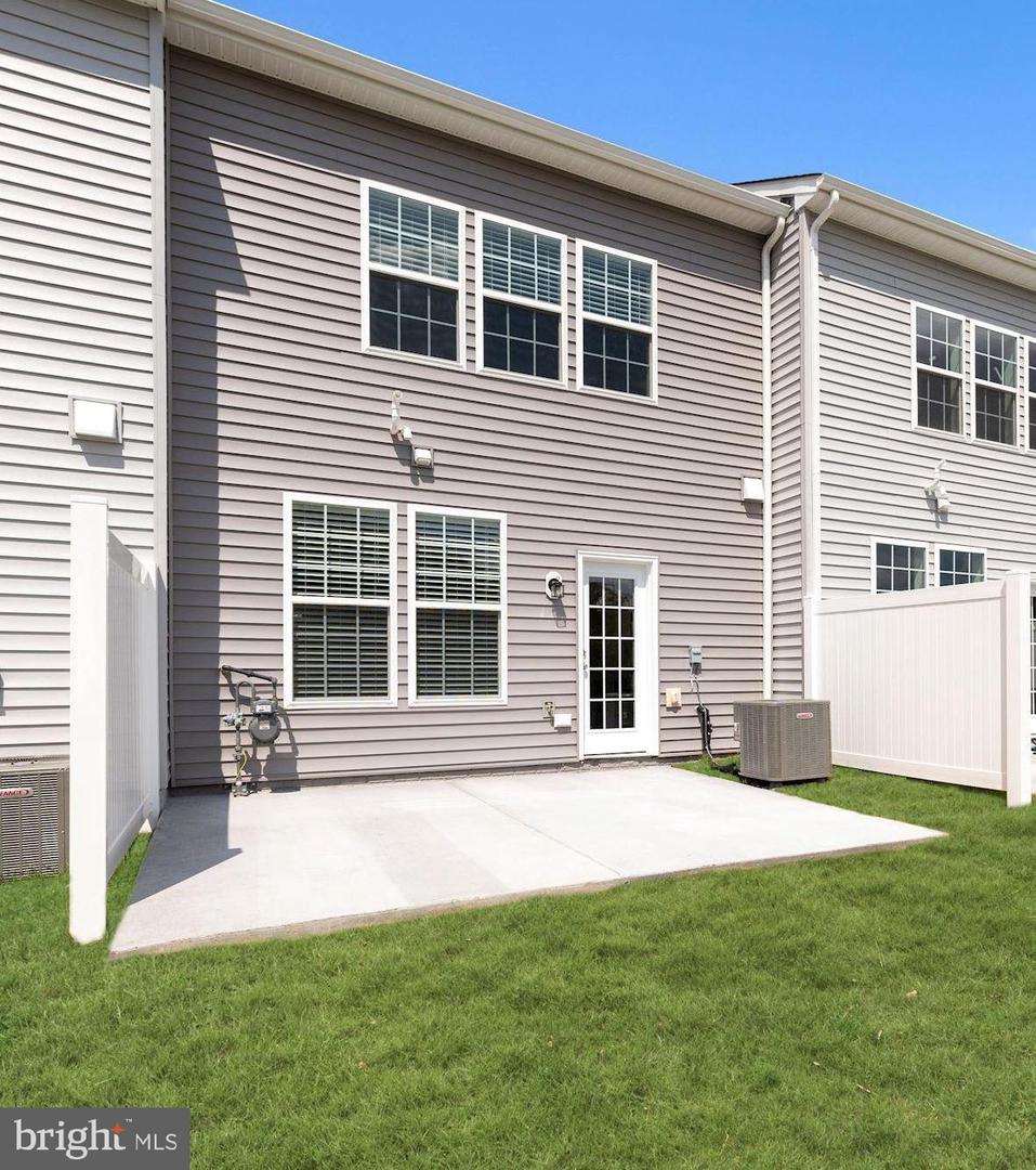 116 COPELEY CIR, WINCHESTER, Virginia 22602, 3 Bedrooms Bedrooms, ,2 BathroomsBathrooms,Residential,For sale,116 COPELEY CIR,VAFV2034776 MLS # VAFV2034776
