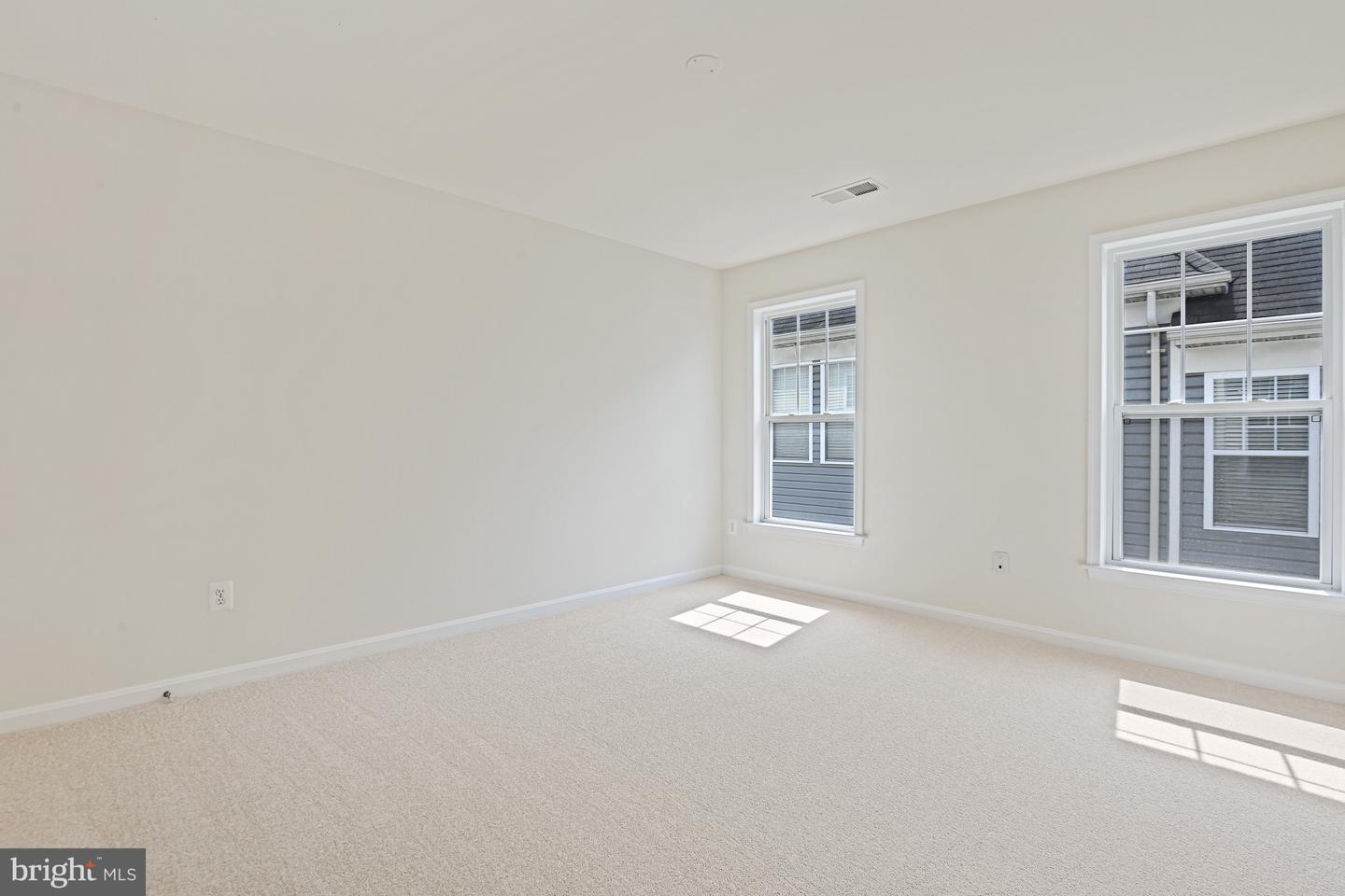 41972 URAL DR, ALDIE, Virginia 20105, 4 Bedrooms Bedrooms, ,4 BathroomsBathrooms,Residential,For sale,41972 URAL DR,VALO2099166 MLS # VALO2099166