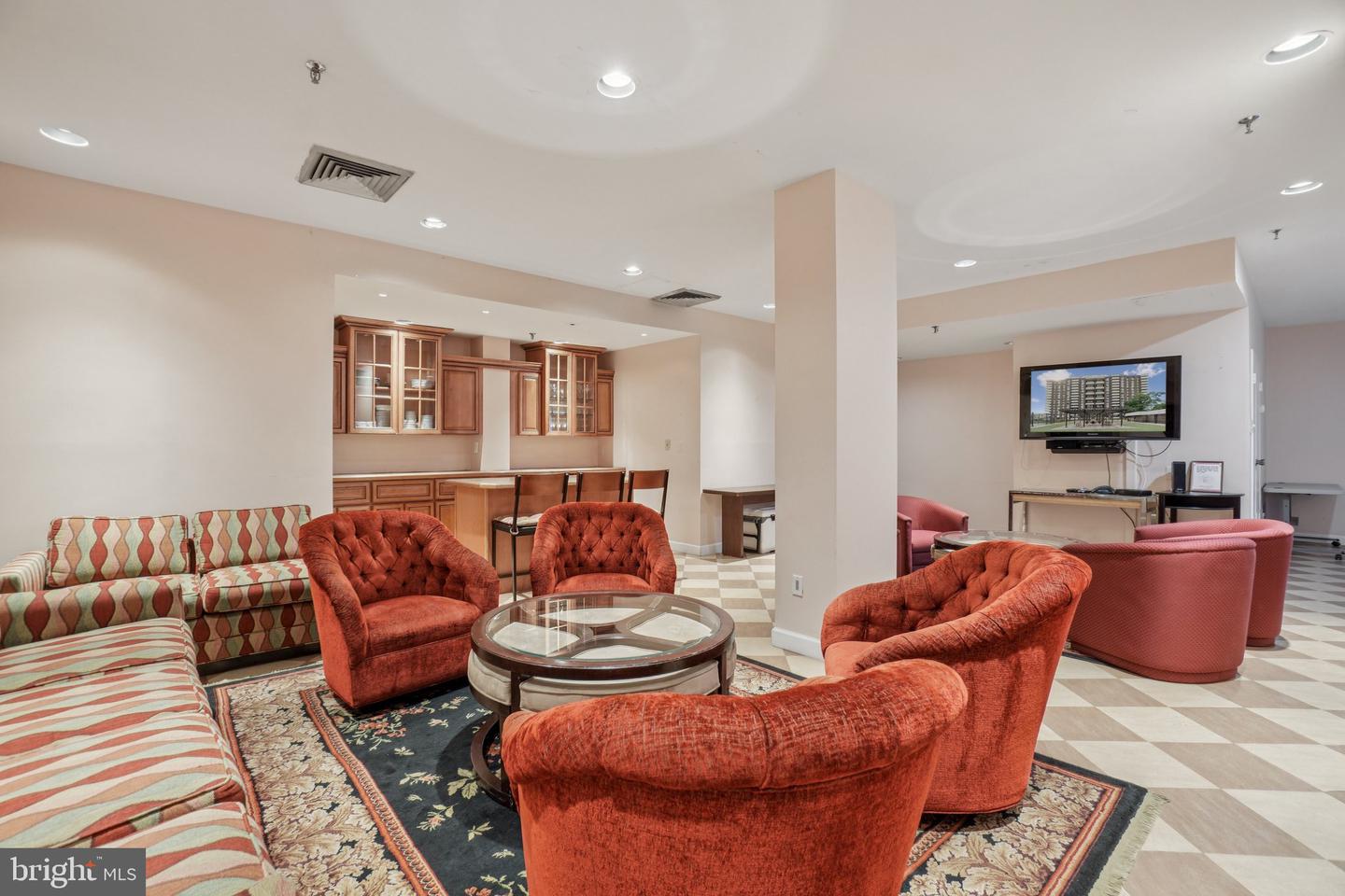250 S REYNOLDS ST #610, ALEXANDRIA, Virginia 22304, 2 Bedrooms Bedrooms, ,2 BathroomsBathrooms,Residential,For sale,250 S REYNOLDS ST #610,VAAX2046244 MLS # VAAX2046244
