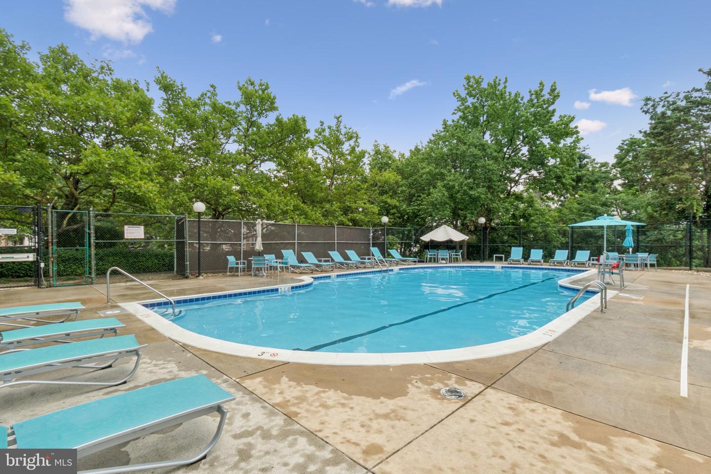 250 S REYNOLDS ST #610, ALEXANDRIA, Virginia 22304, 2 Bedrooms Bedrooms, ,2 BathroomsBathrooms,Residential,For sale,250 S REYNOLDS ST #610,VAAX2046244 MLS # VAAX2046244