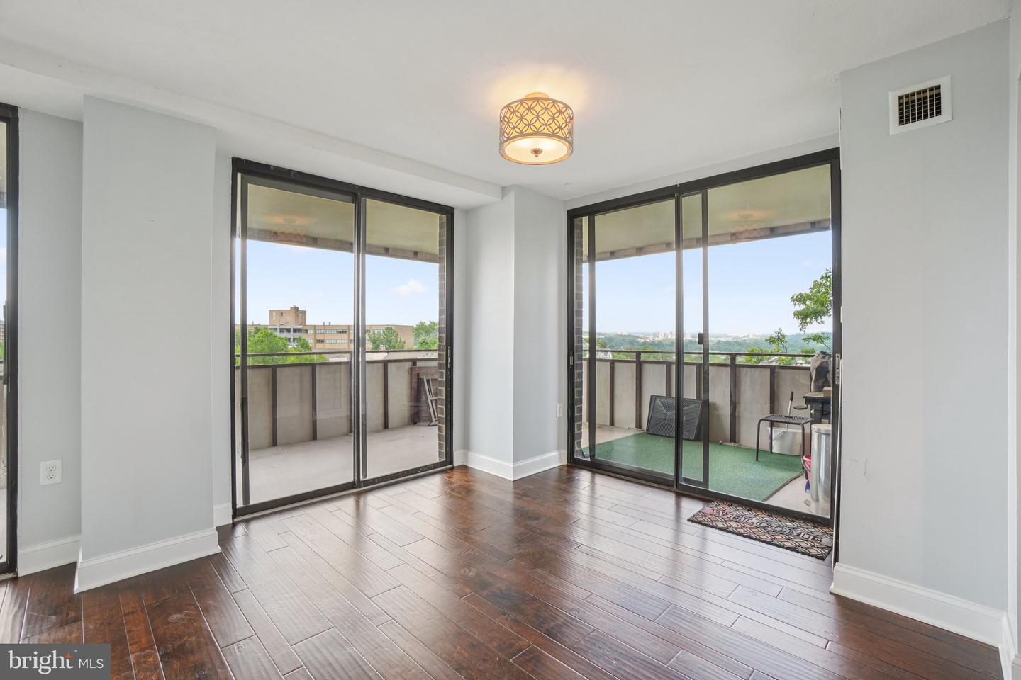 250 S REYNOLDS ST #610, ALEXANDRIA, Virginia 22304, 2 Bedrooms Bedrooms, ,2 BathroomsBathrooms,Residential,For sale,250 S REYNOLDS ST #610,VAAX2046244 MLS # VAAX2046244