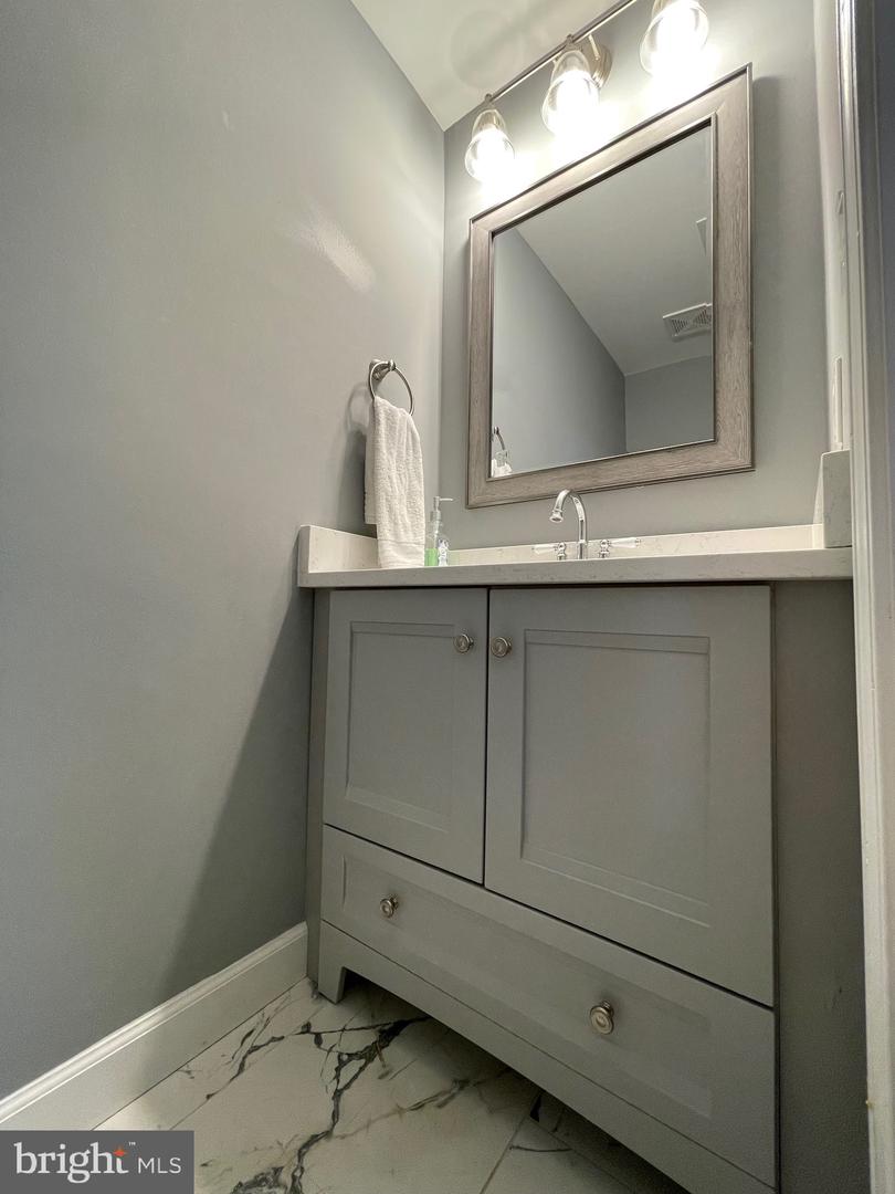 4612 CENTRAL PARK DR, WOODBRIDGE, Virginia 22193, 4 Bedrooms Bedrooms, ,2 BathroomsBathrooms,Residential,For sale,4612 CENTRAL PARK DR,VAPW2096832 MLS # VAPW2096832 4612 CENTRAL PARK DR, WOODBRIDGE, Virginia 22193, 4 Bedrooms Bedrooms, ,2 BathroomsBathrooms,Residential,For sale,4612 CENTRAL PARK DR,VAPW2096832 MLS # VAPW2096832