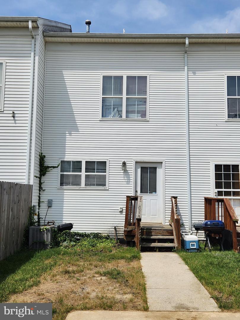 1723 STANTON TER SE, WASHINGTON, District Of Columbia 20020, 2 Bedrooms Bedrooms, ,1 BathroomBathrooms,Residential,For sale,1723 STANTON TER SE,DCDC2205248 MLS # DCDC2205248