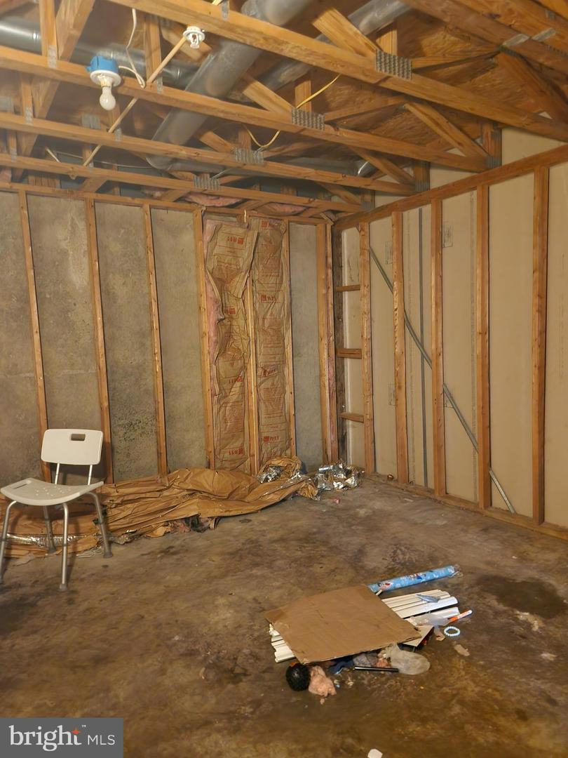 1723 STANTON TER SE, WASHINGTON, District Of Columbia 20020, 2 Bedrooms Bedrooms, ,1 BathroomBathrooms,Residential,For sale,1723 STANTON TER SE,DCDC2205248 MLS # DCDC2205248