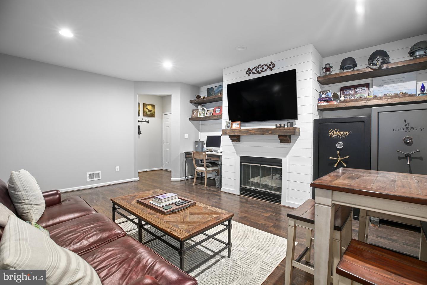 13755 TIDES ST, WOODBRIDGE, Virginia 22191, 3 Bedrooms Bedrooms, ,3 BathroomsBathrooms,Residential,For sale,13755 TIDES ST,VAPW2096862 MLS # VAPW2096862