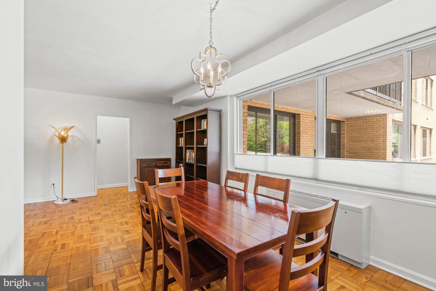 4740 CONNECTICUT AVE NW #204, WASHINGTON, District Of Columbia 20008, 1 Bedroom Bedrooms, ,1 BathroomBathrooms,Residential,For sale,4740 CONNECTICUT AVE NW #204,DCDC2205440 MLS # DCDC2205440